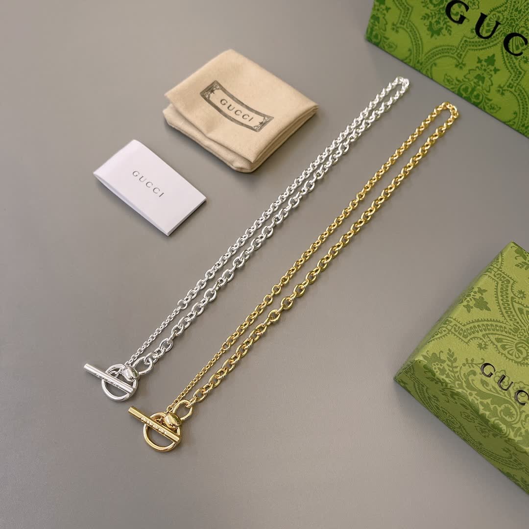 Gucci Silver Chain Necklace with Toggle Clasp