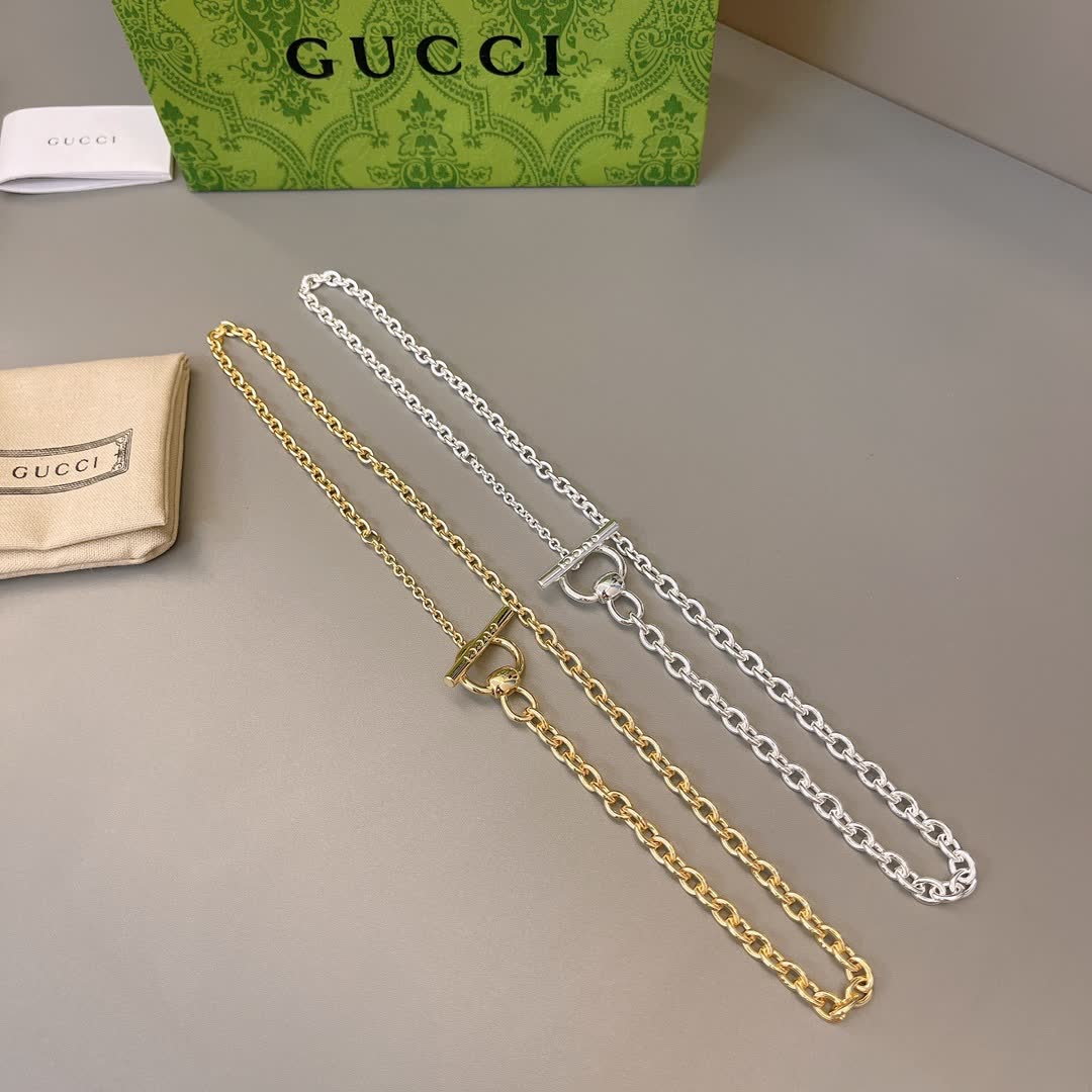 Gucci Silver Chain Necklace with Toggle Clasp