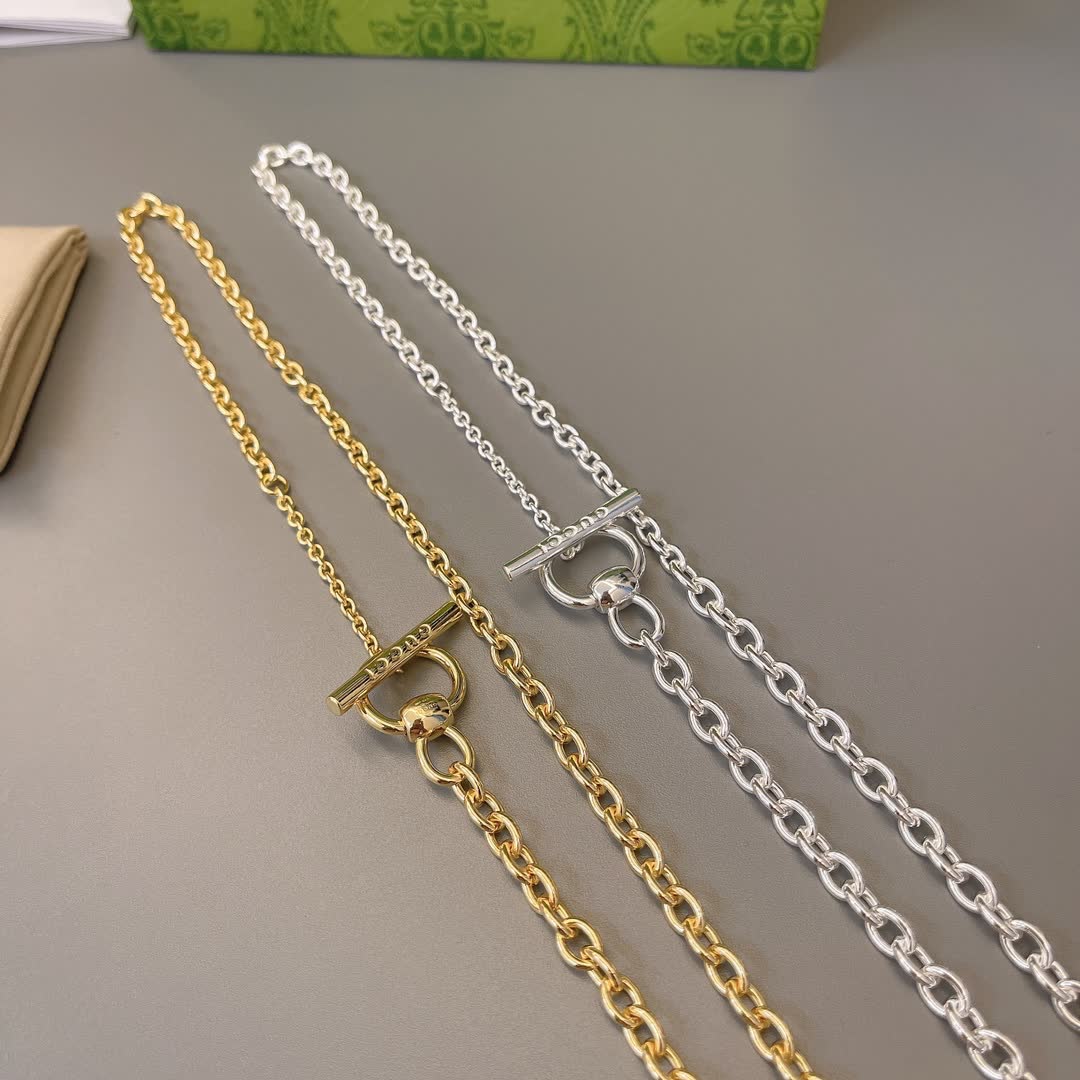 Gucci Silver Chain Necklace with Toggle Clasp