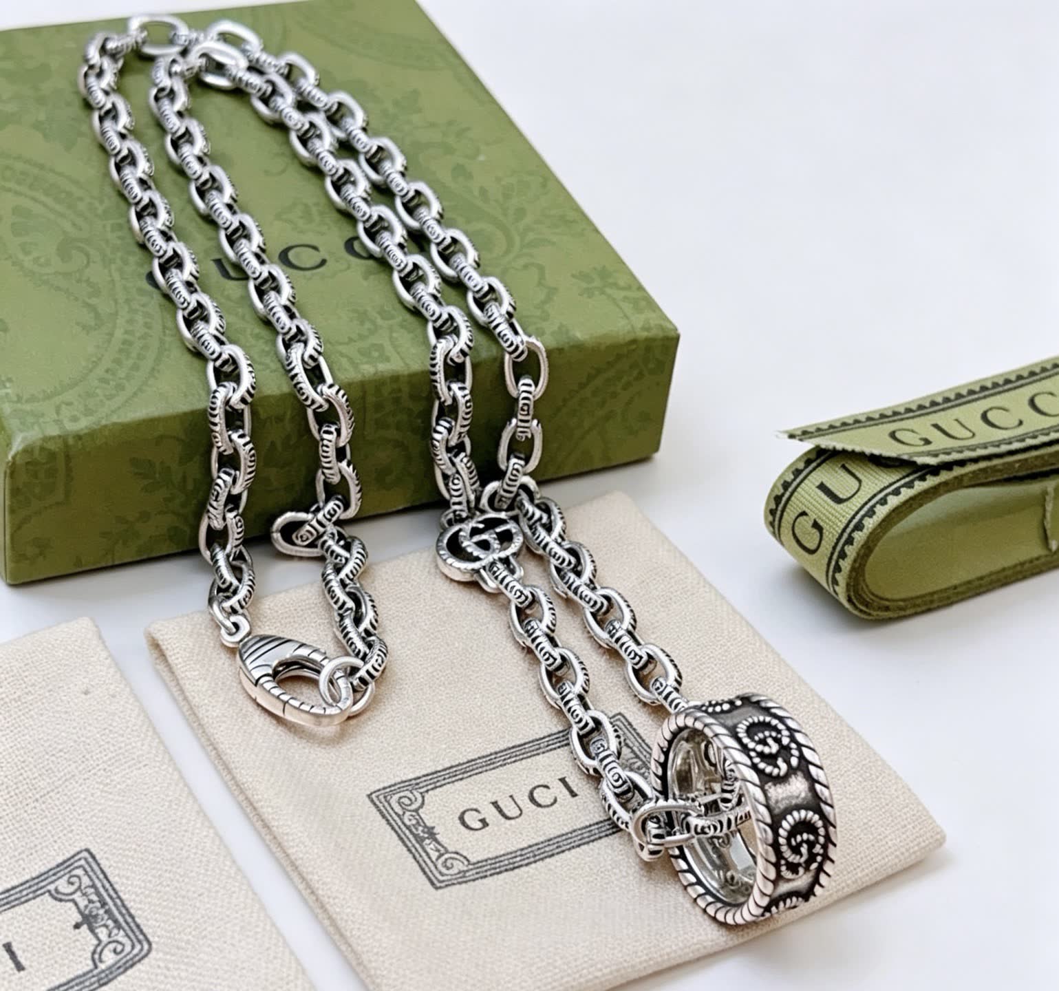 Gucci Silver Chain with Interlocking G Pendant
