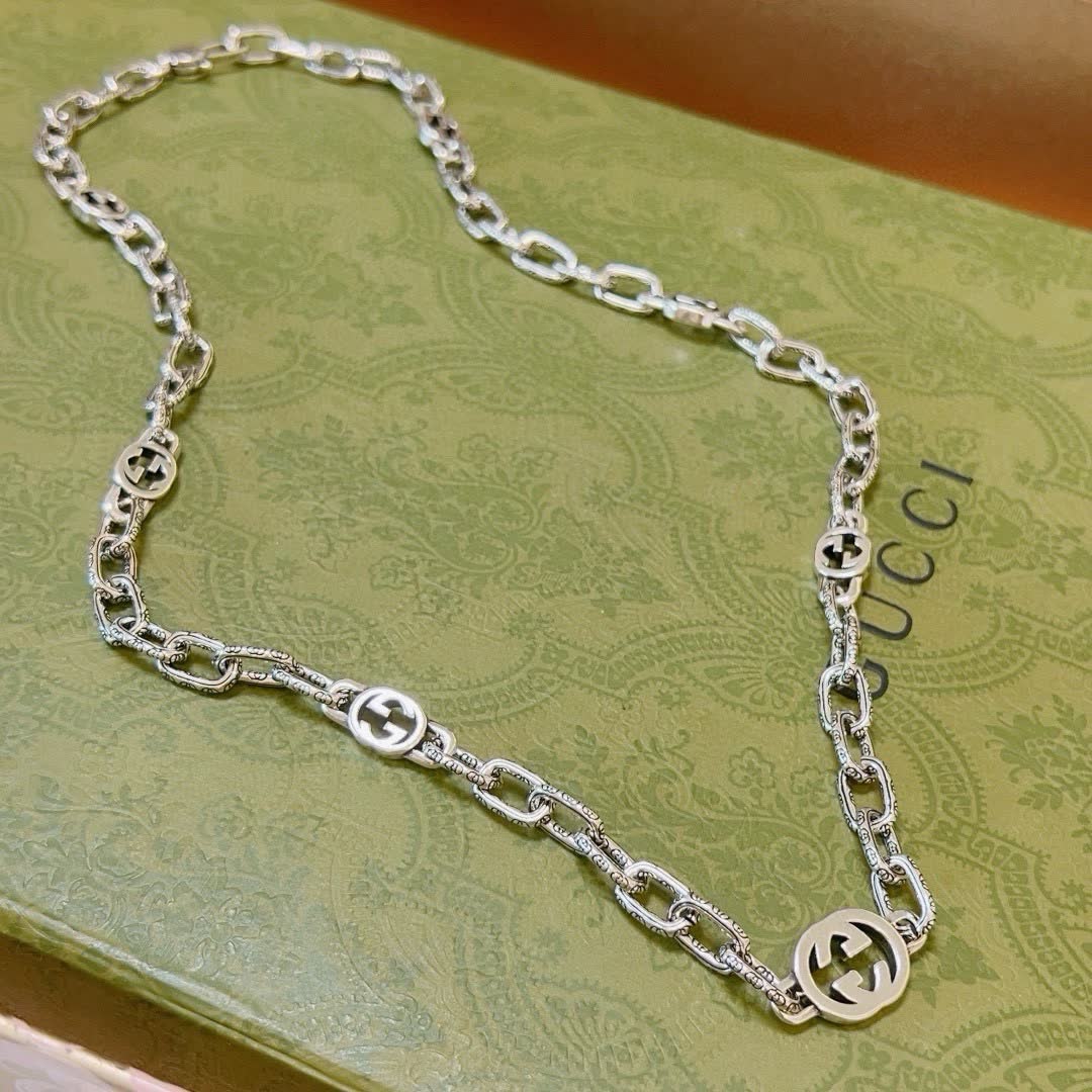 Gucci Silver Chain Necklace