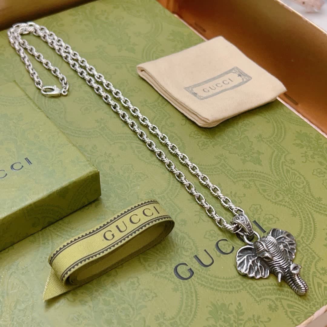 Gucci Elephant Charm Necklace Gucci Elephant Charm Necklace