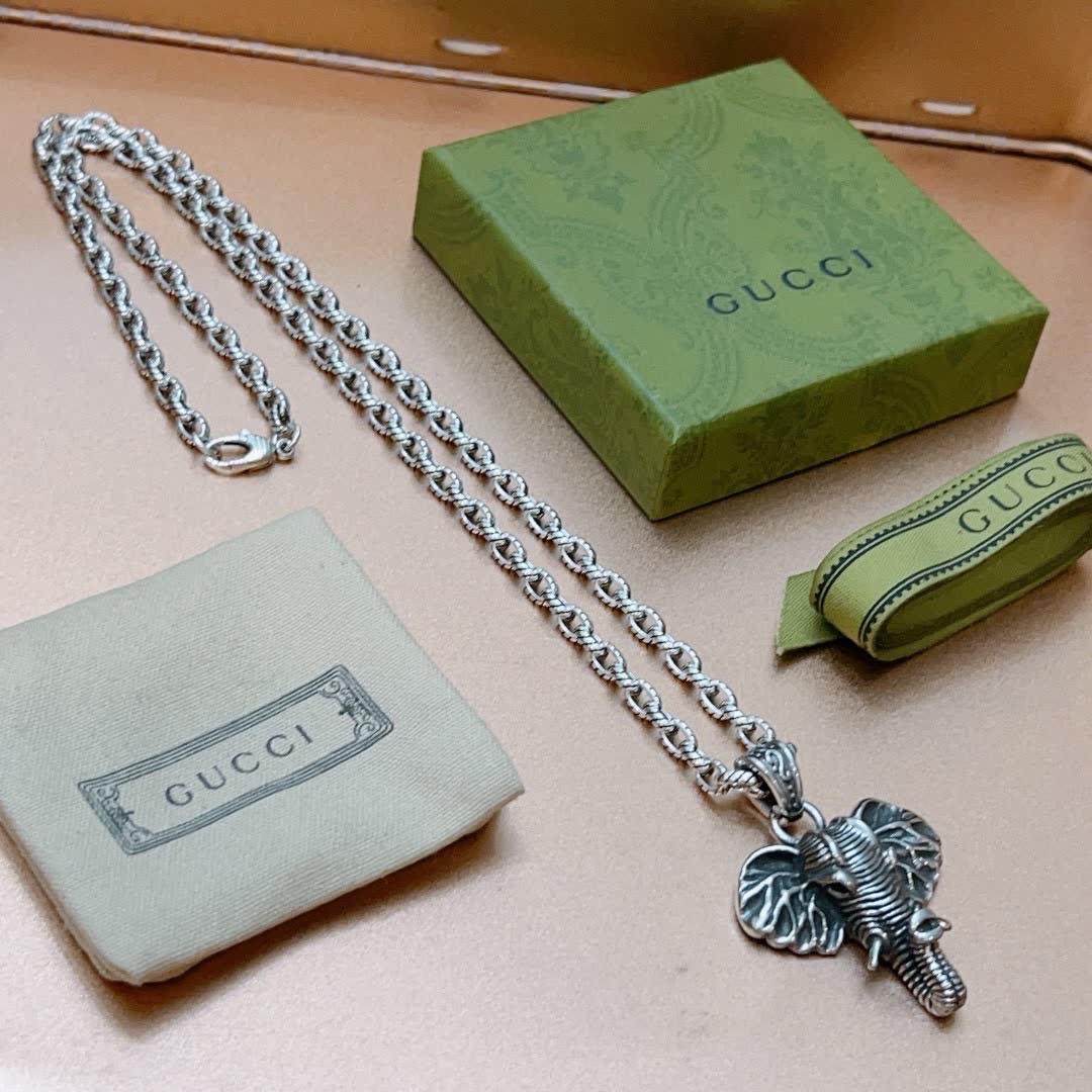 Gucci Elephant Charm Necklace