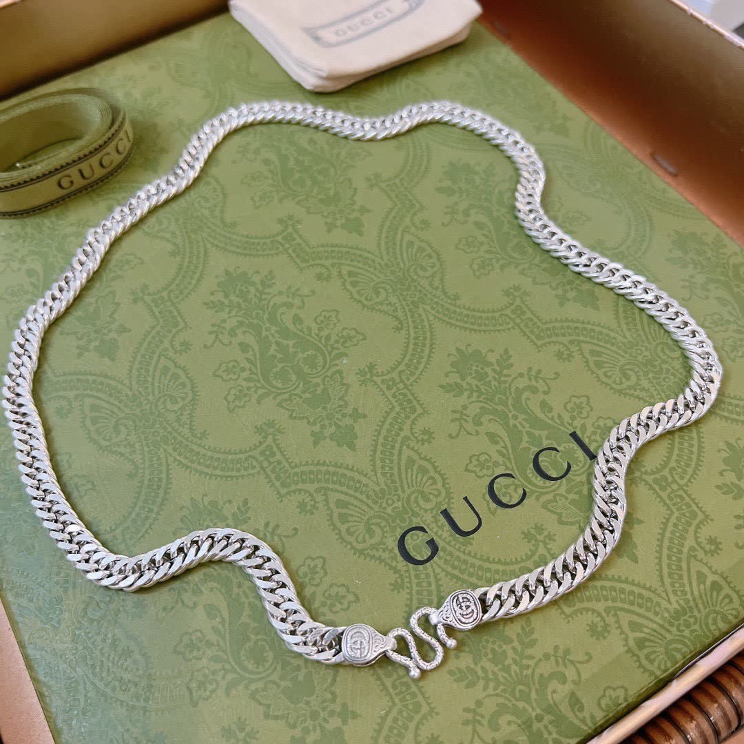 Gucci Silver Chain Necklace