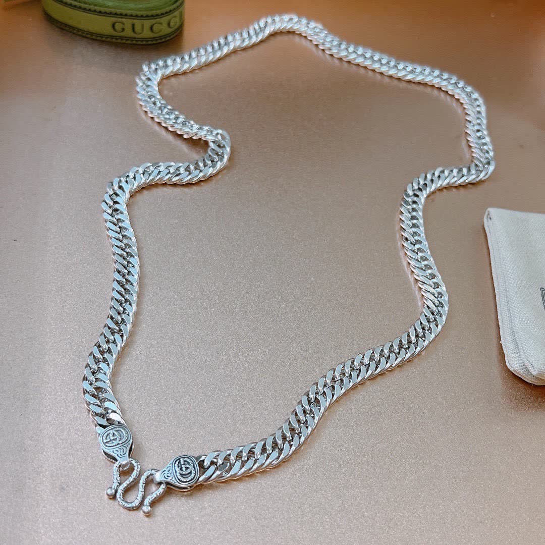 Gucci Silver Chain Necklace