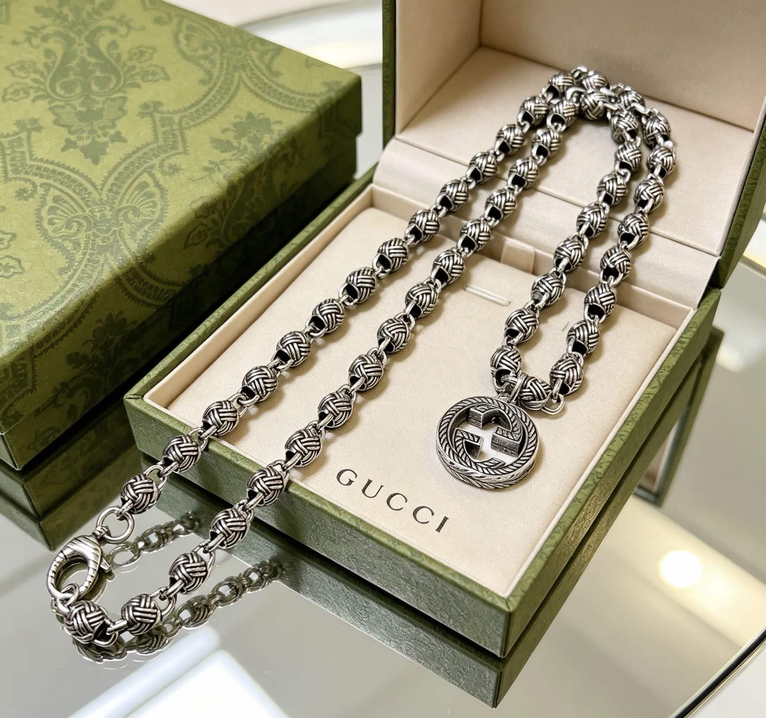 Gucci Interlocking G Silver Chain Necklace