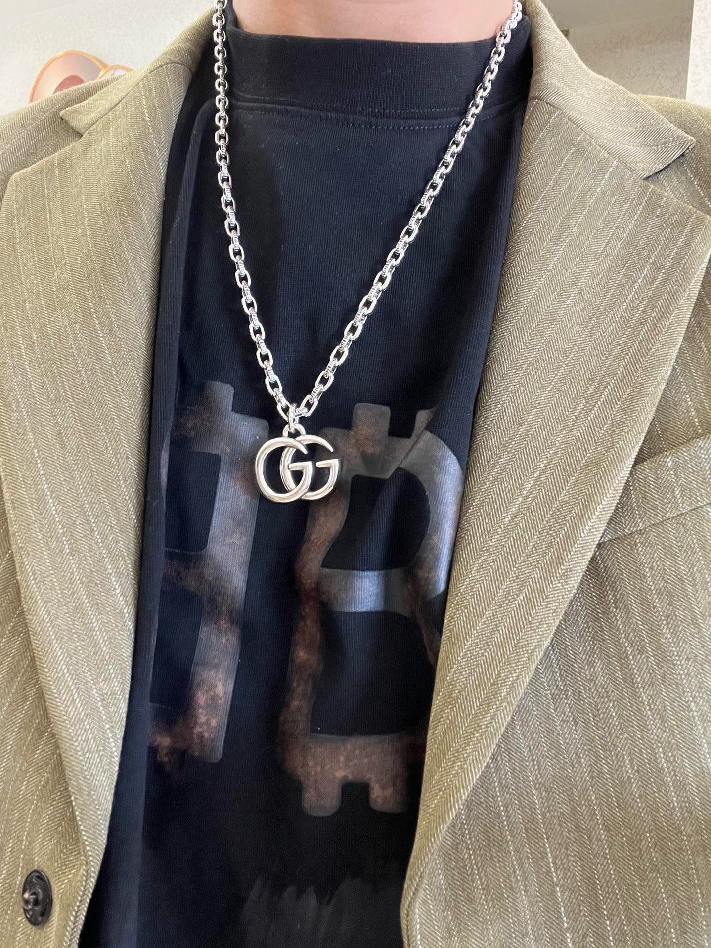 Gucci Silver Double G Logo Chain Necklace