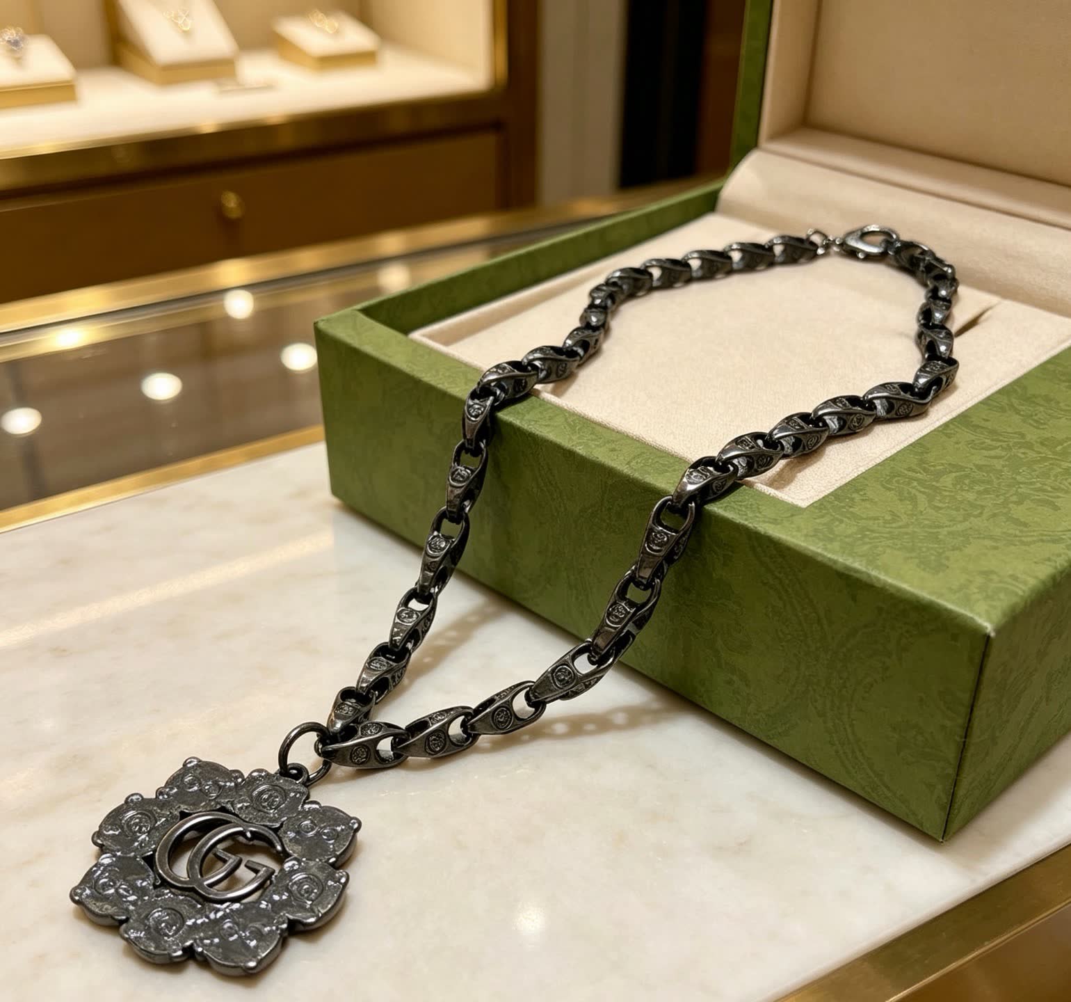 Gucci Silver Tone Chain Necklace with Interlocking G Pendant