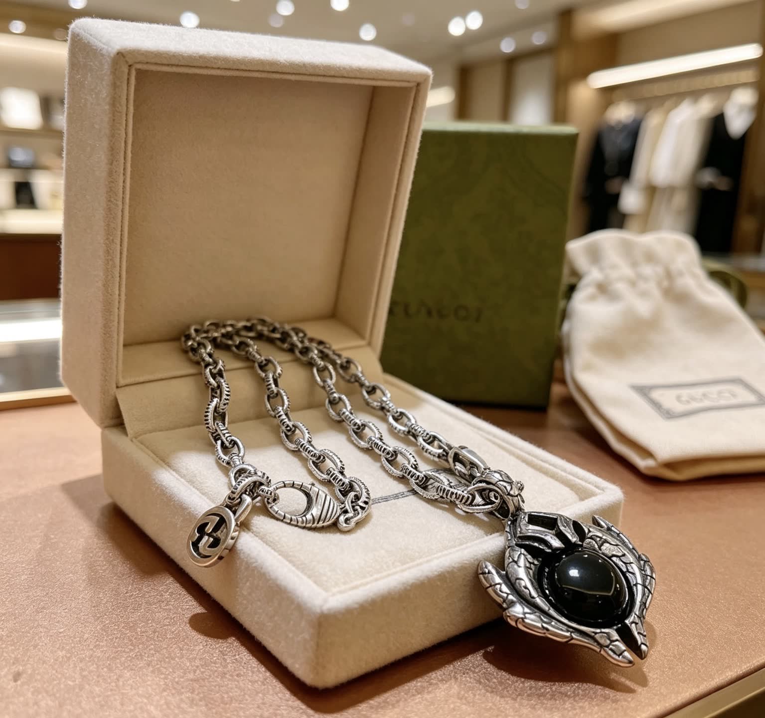 Gucci Dragon Pendant Necklace Gucci Dragon Pendant Necklace