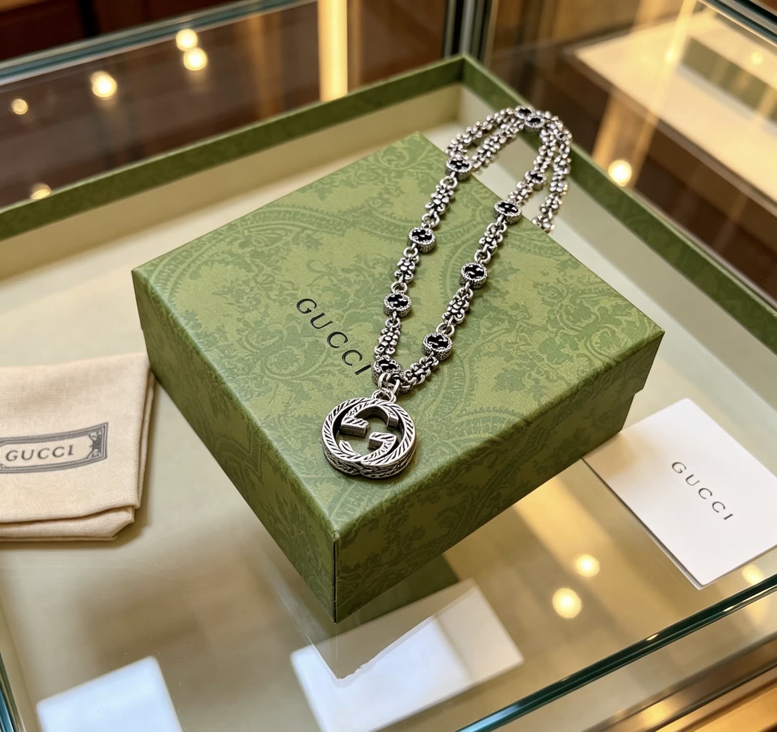 Gucci Interlocking G Silver Necklace