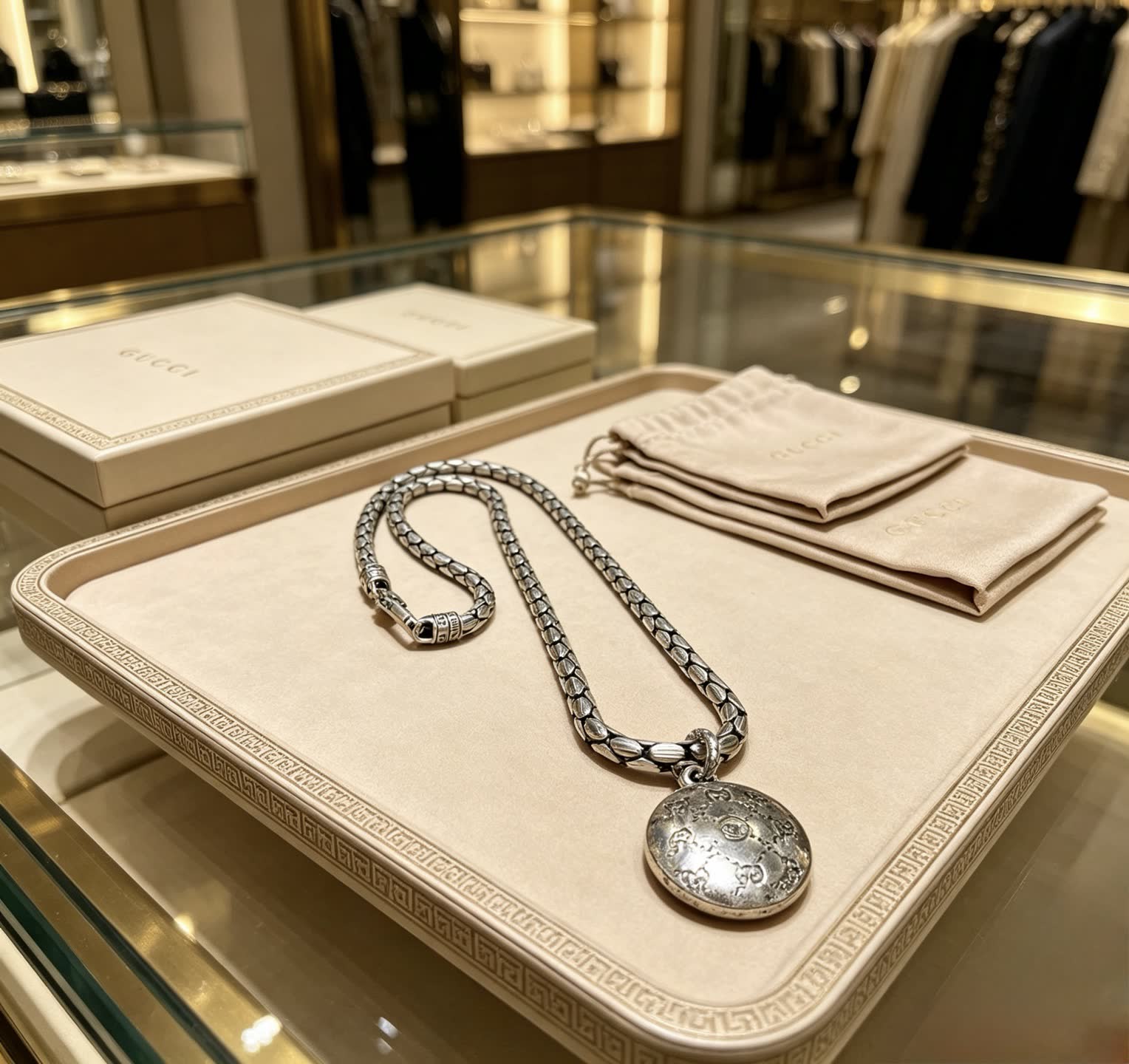 Gucci Silver Chain Necklace with Round Pendant