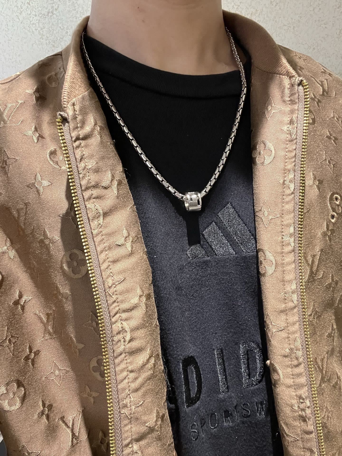 Gucci Silver Chain Necklace