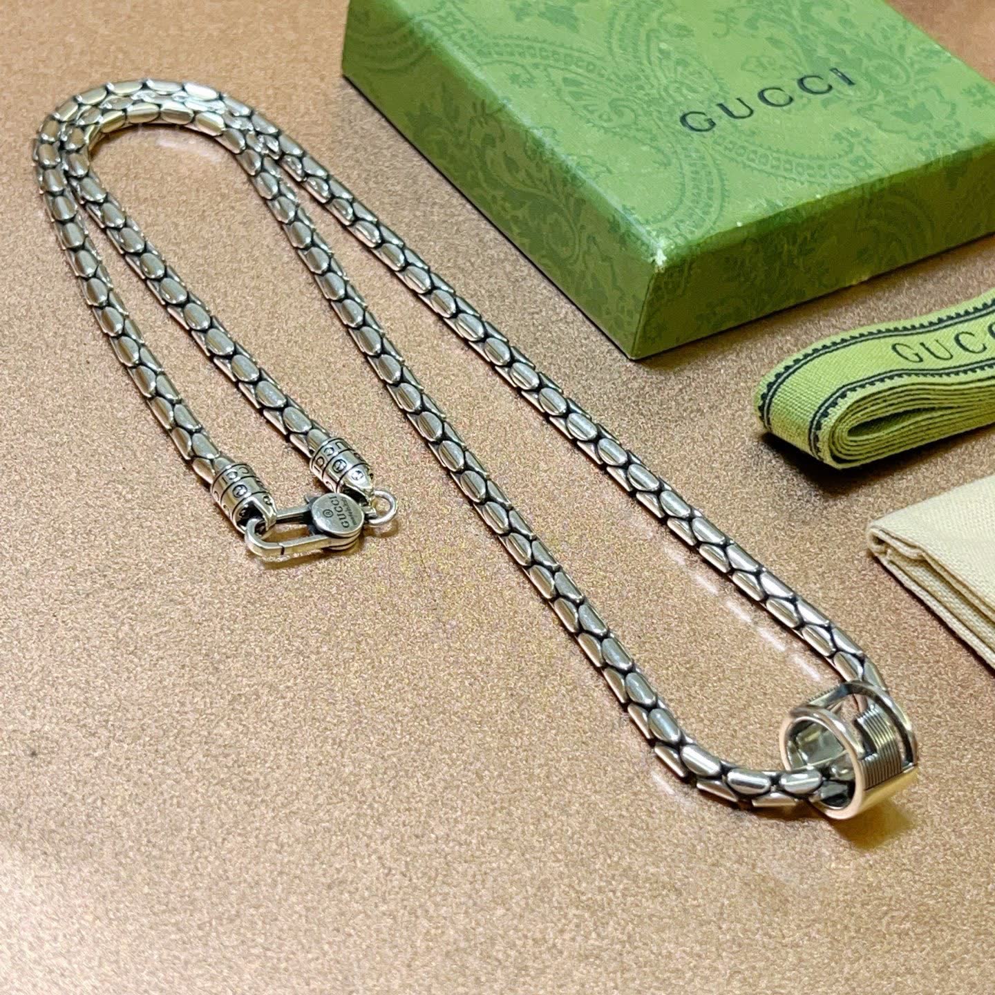 Gucci Silver Chain Necklace