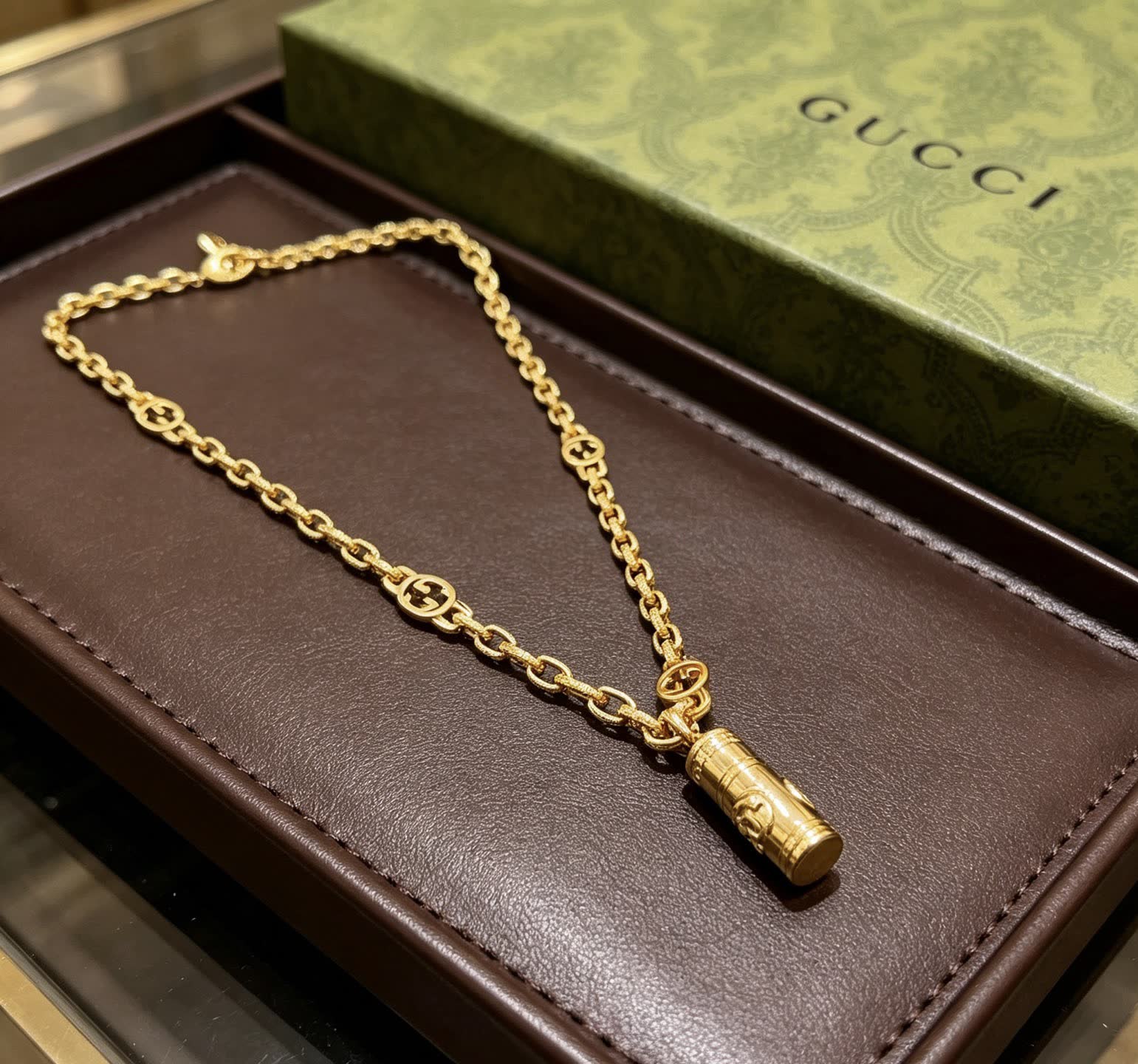 Gucci Gold-Plated Chain with Interlocking G Pendant