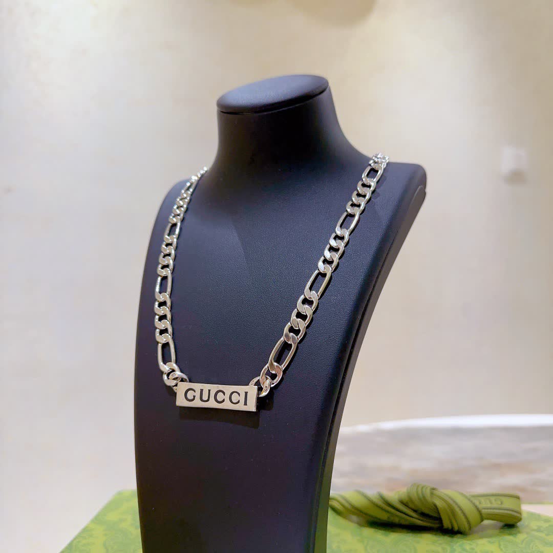 Gucci Silver Chain Necklace