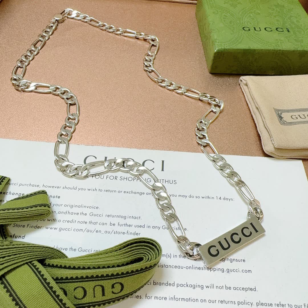 Gucci Silver Chain Necklace