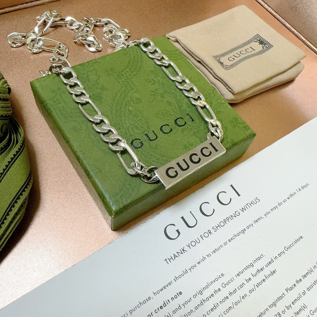 Gucci Silver Chain Necklace