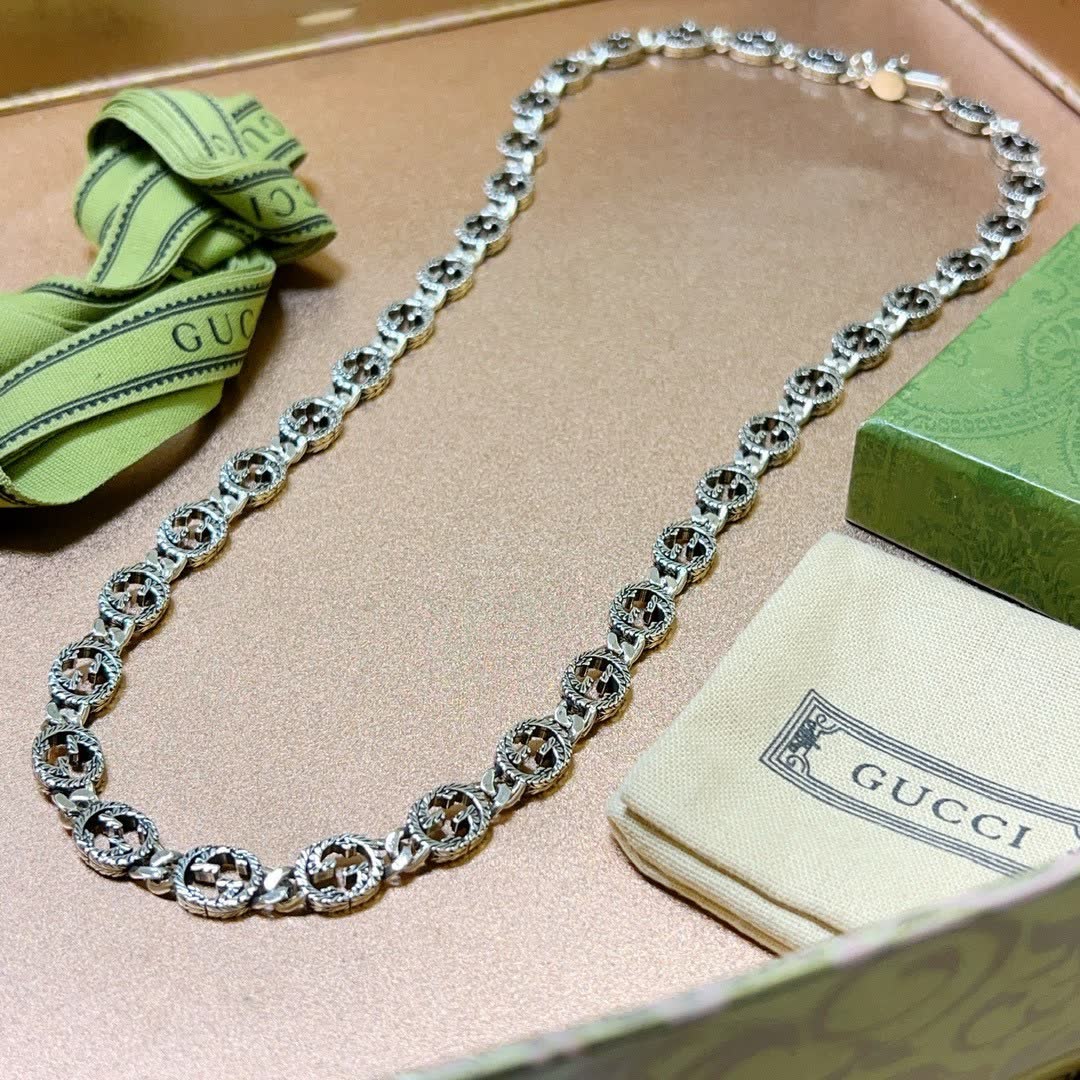 Gucci Silver Chain Necklace