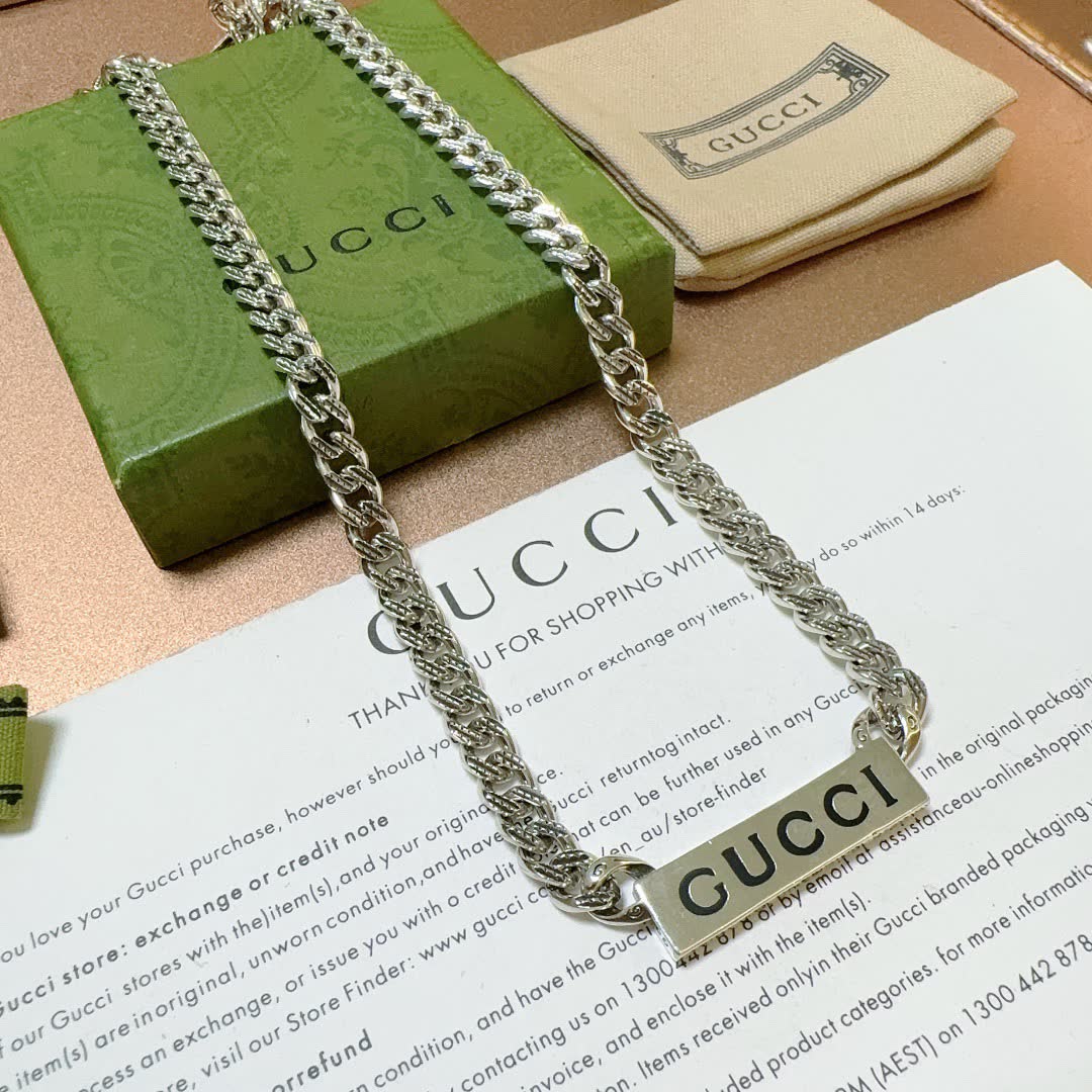 Gucci Silver Chain Necklace