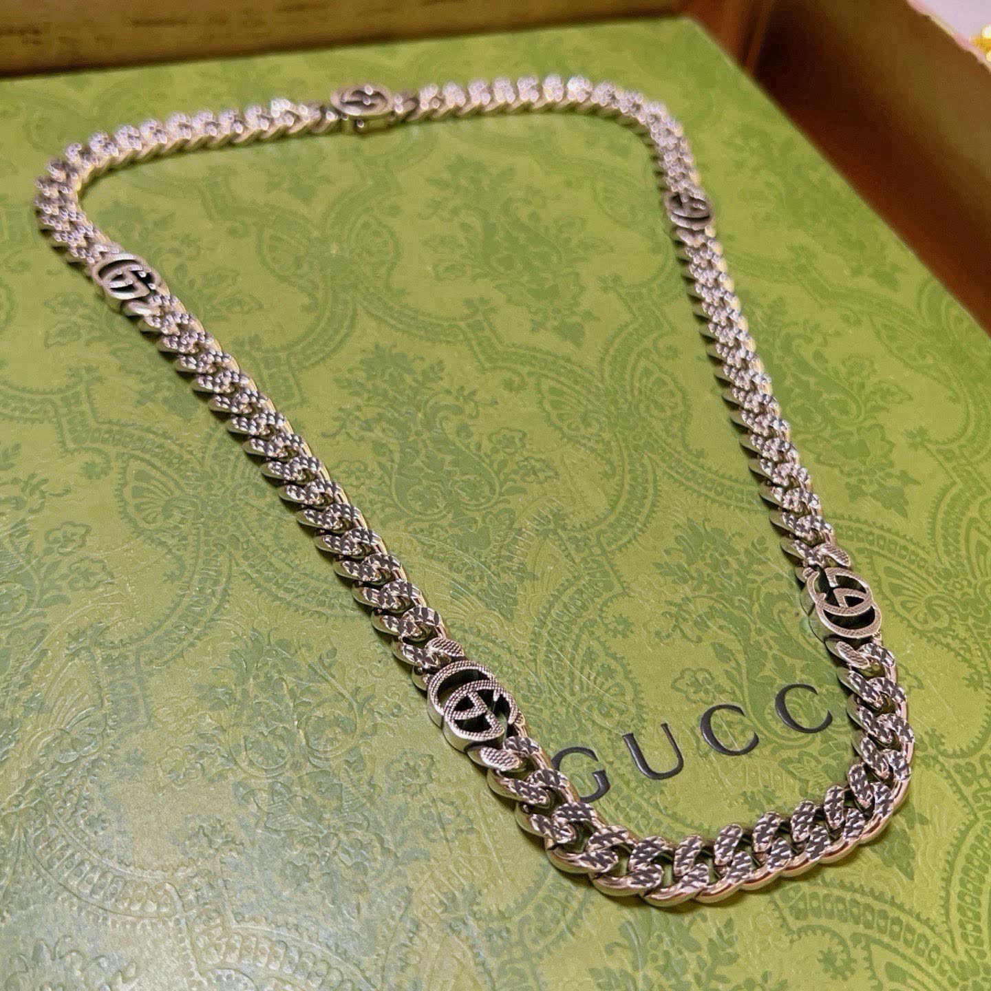 Gucci Silver Chain Necklace