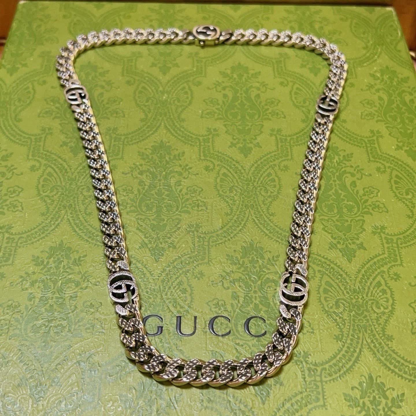Gucci Silver Chain Necklace
