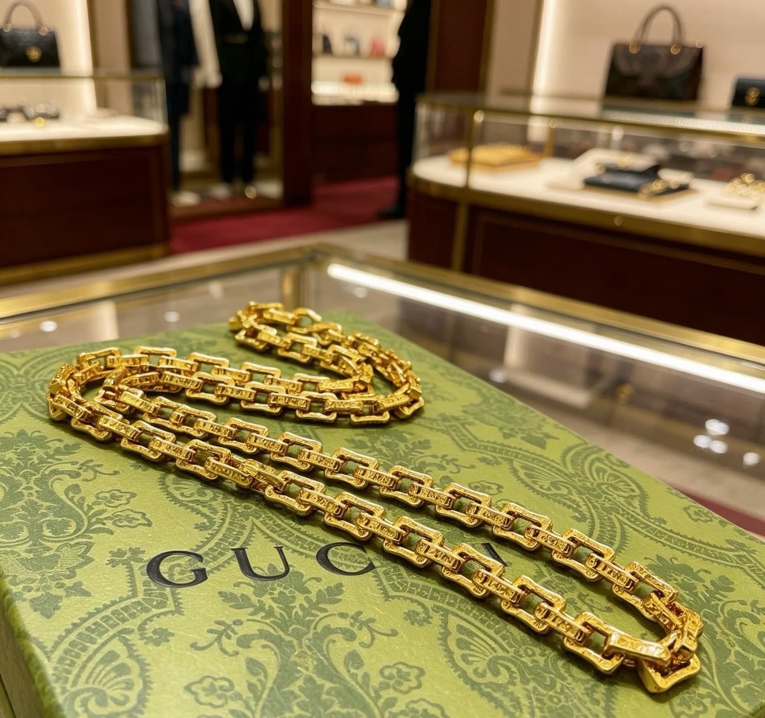 Gucci Gold-Plated Chain Necklace