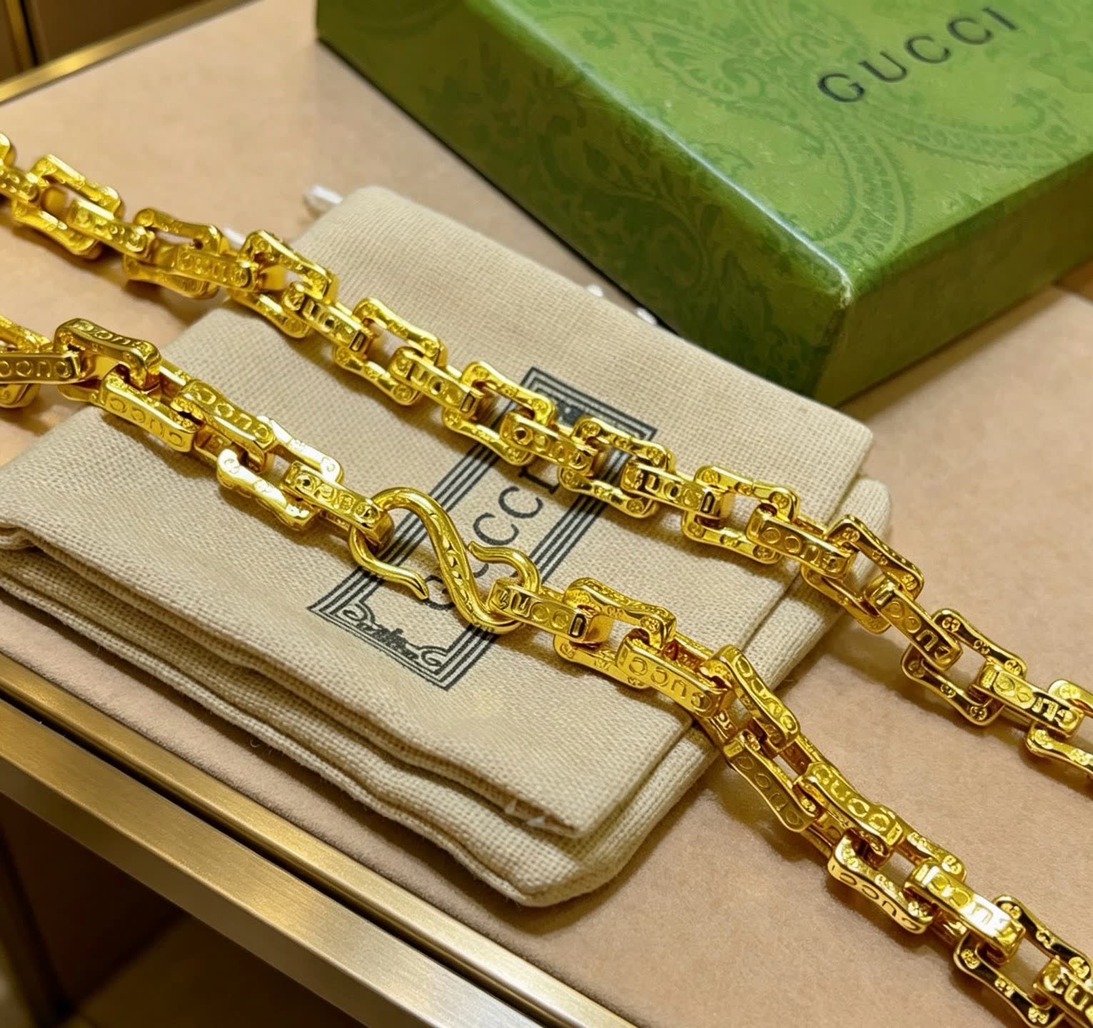 Gucci Gold-Plated Chain Necklace