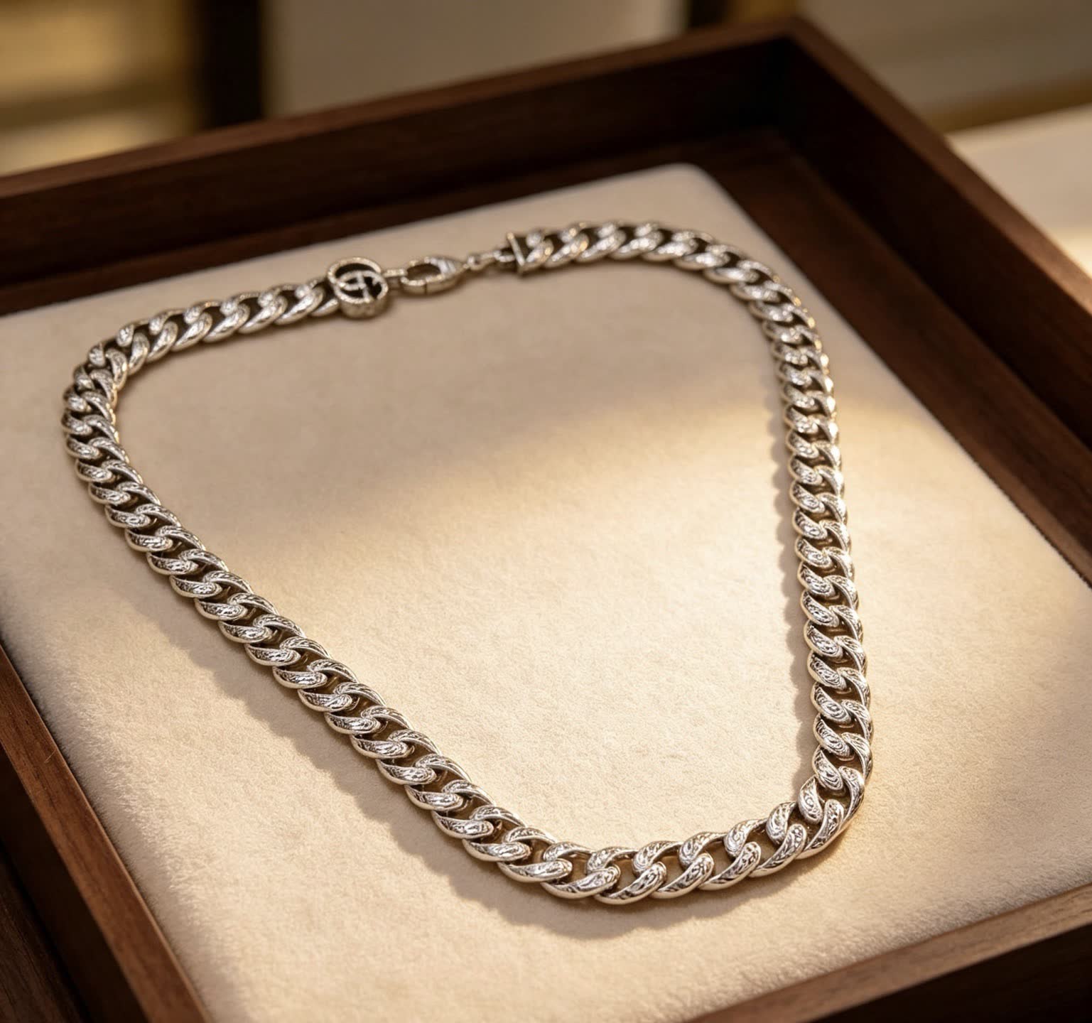 Gucci Silver Chain Necklace