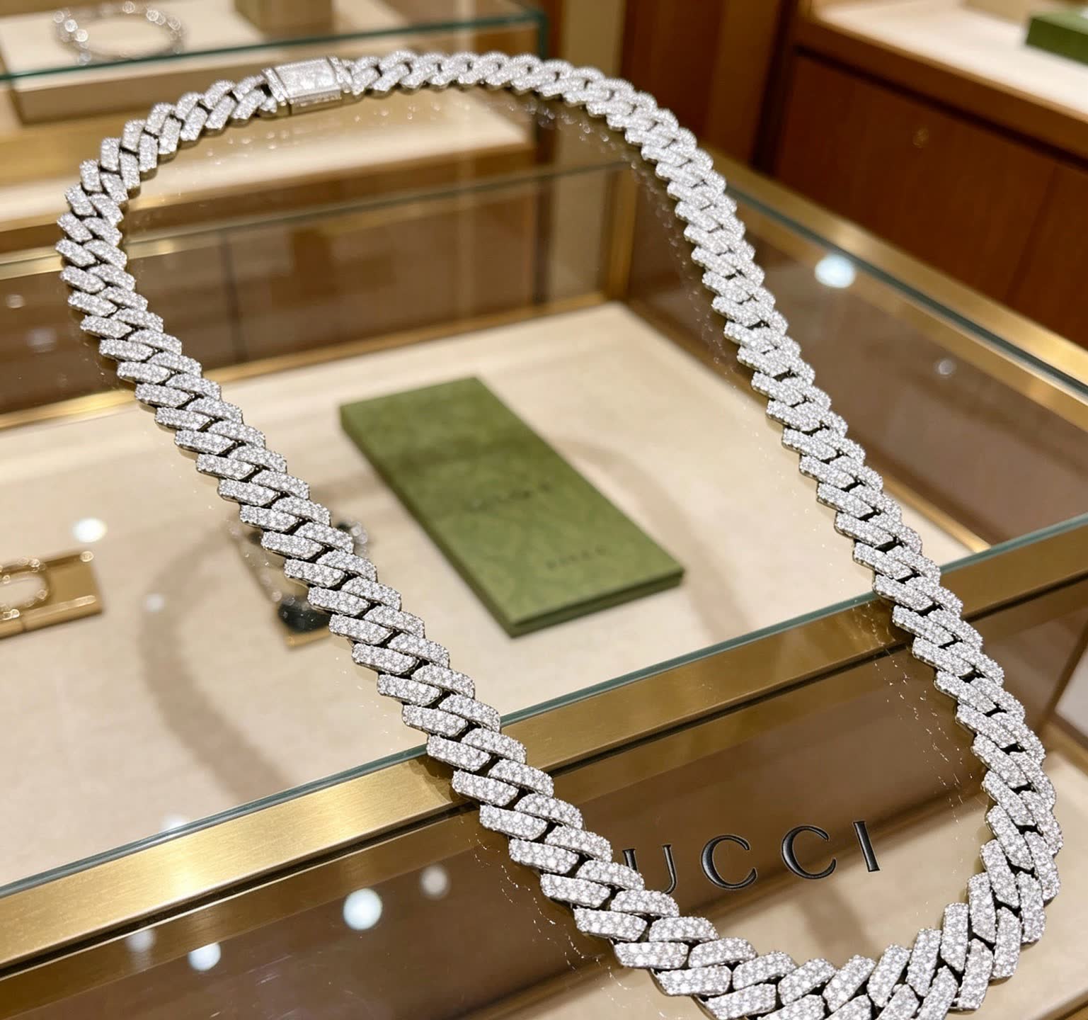 Gucci Diamond Chain Necklace