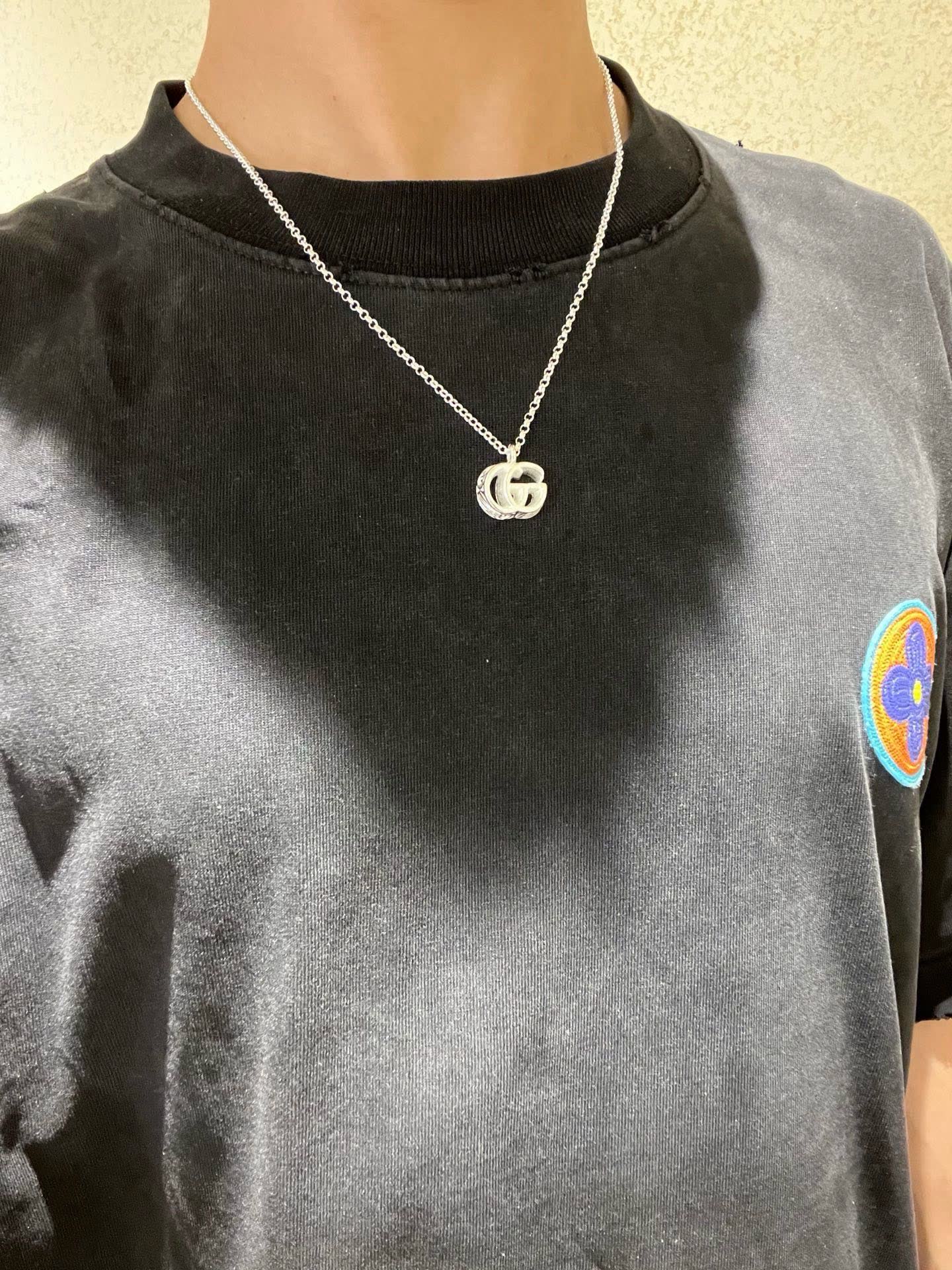 Gucci Silver Chain Necklace with Interlocking G Pendant