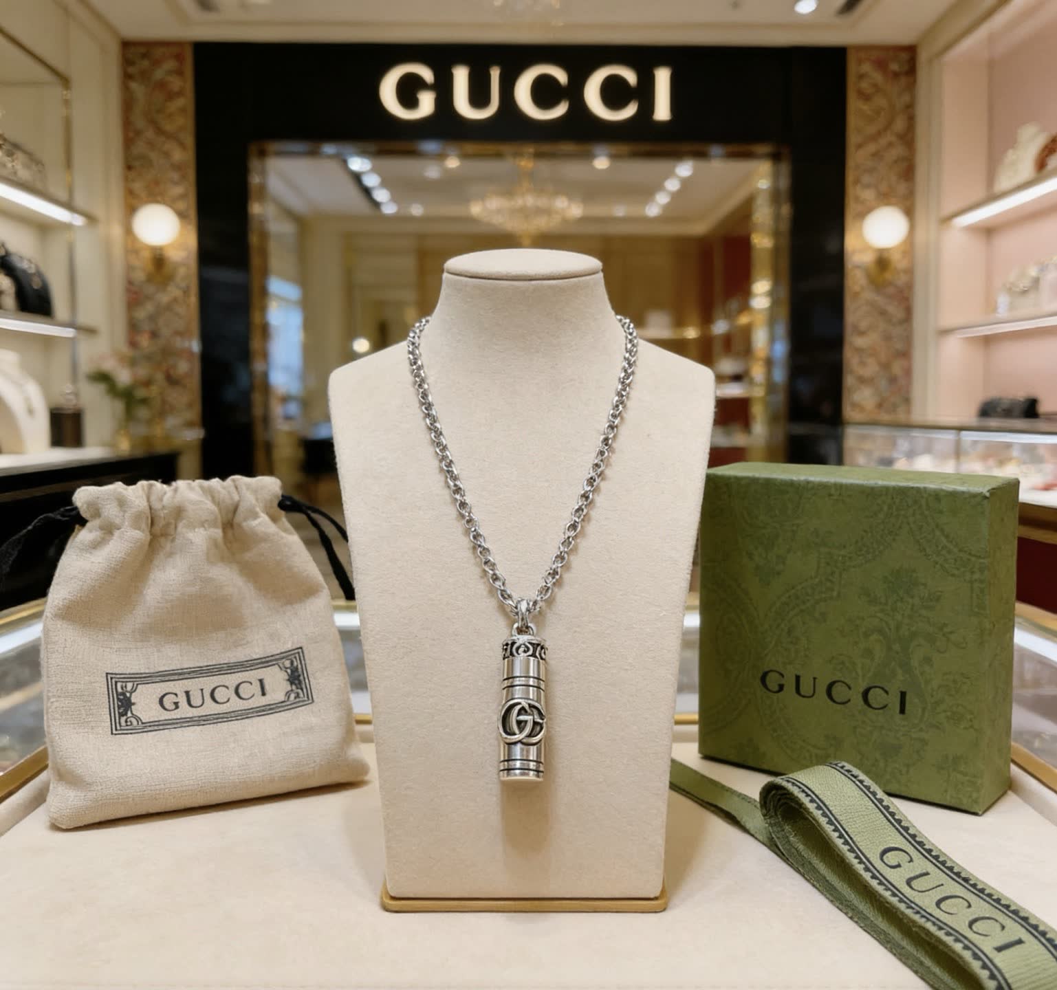 Gucci Silver Chain with Logo Pendant