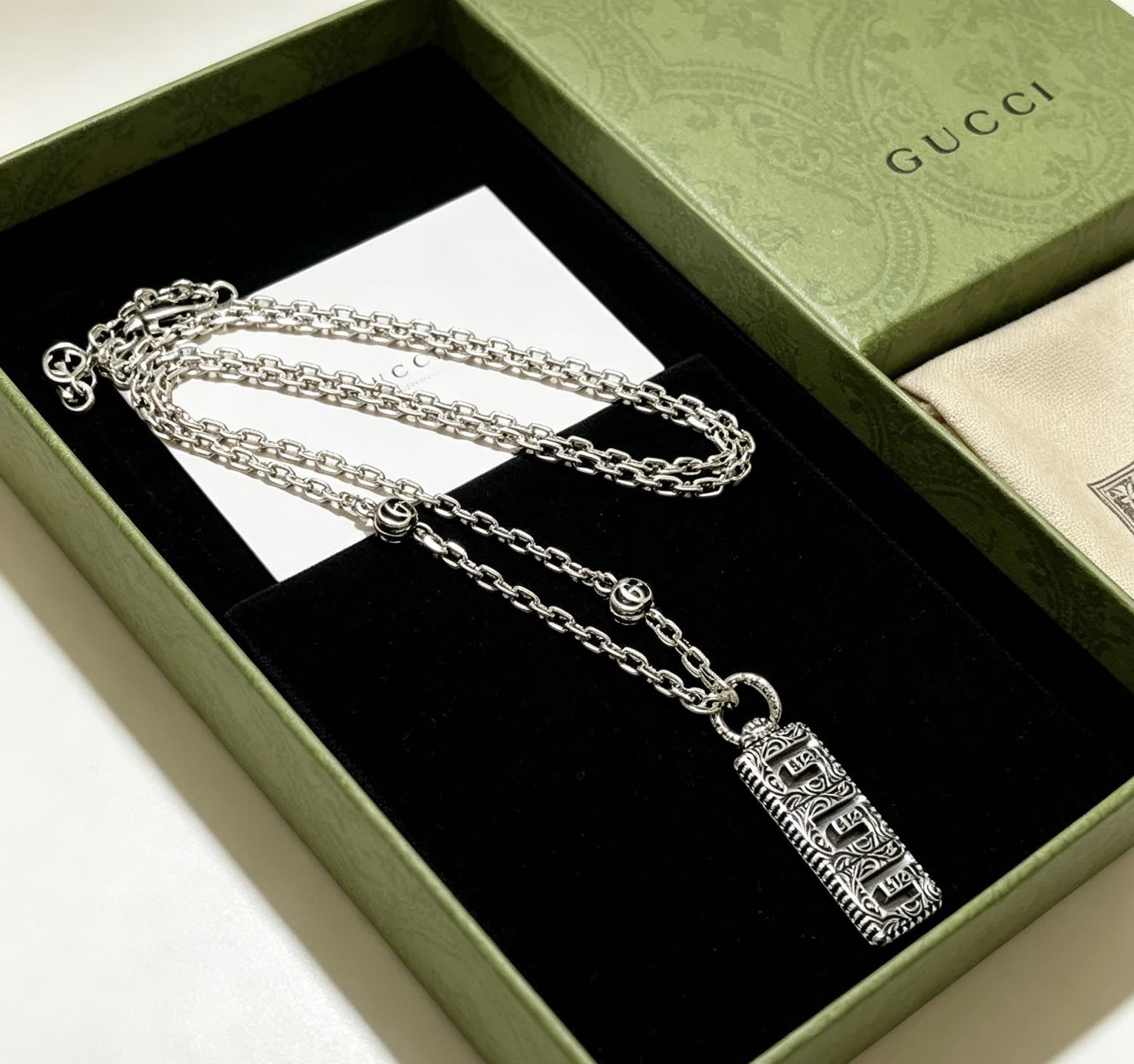 Gucci Silver 'G' Logo Pendant Necklace