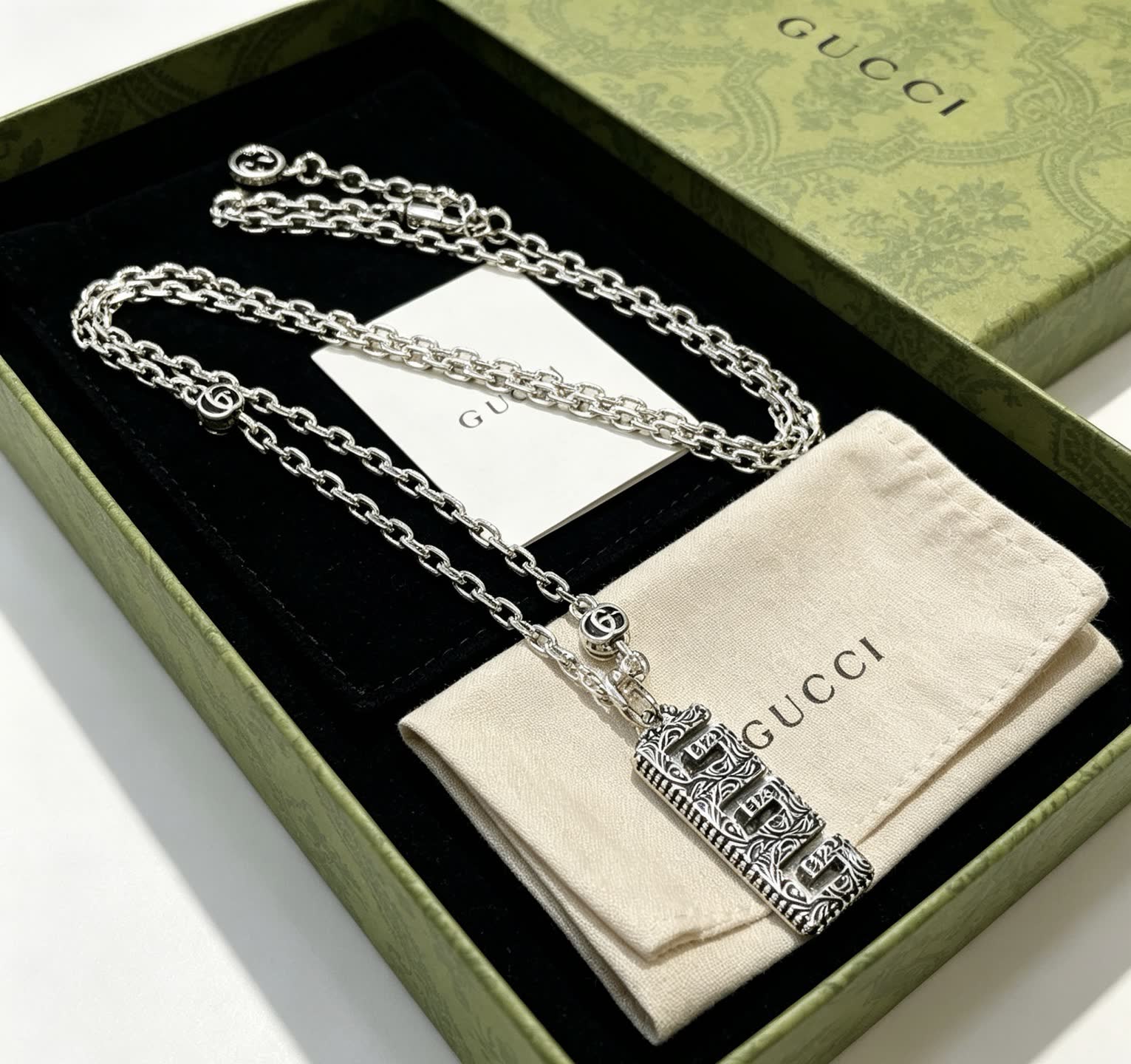Gucci Silver 'G' Logo Pendant Necklace