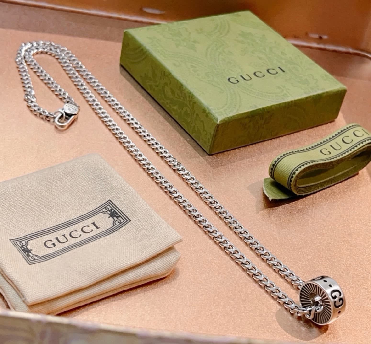 Gucci Silver Chain with Interlocking G Pendant