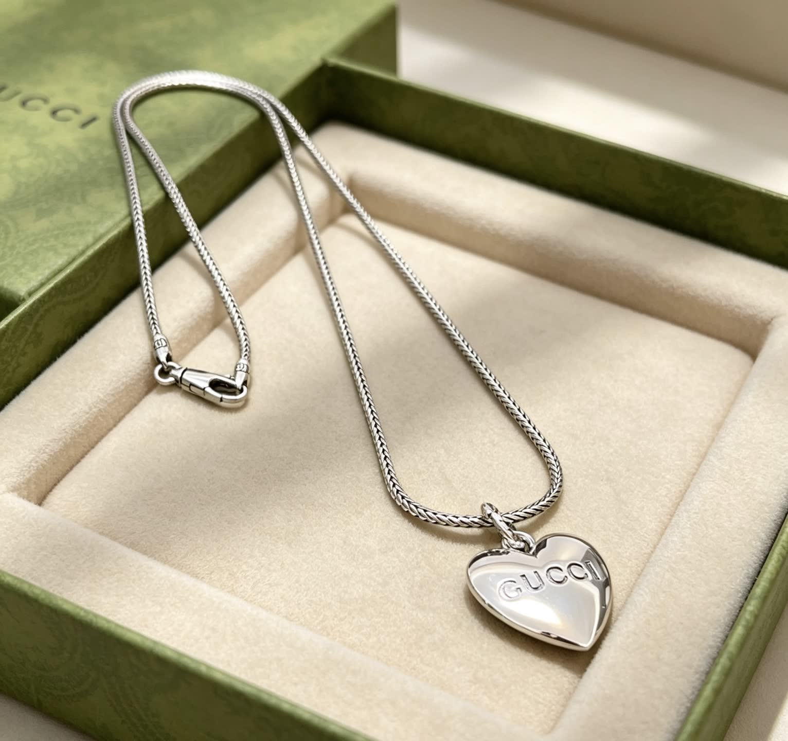 Gucci Silver Heart Pendant Necklace