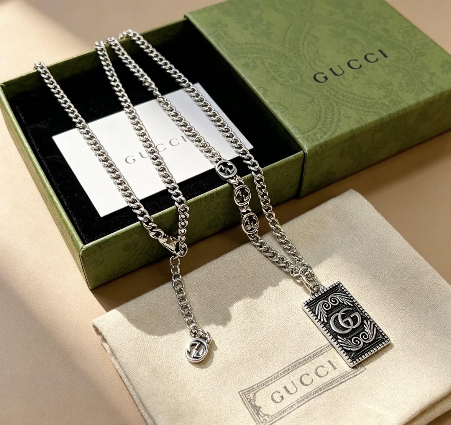 Gucci Silver Chain with Interlocking G Pendant