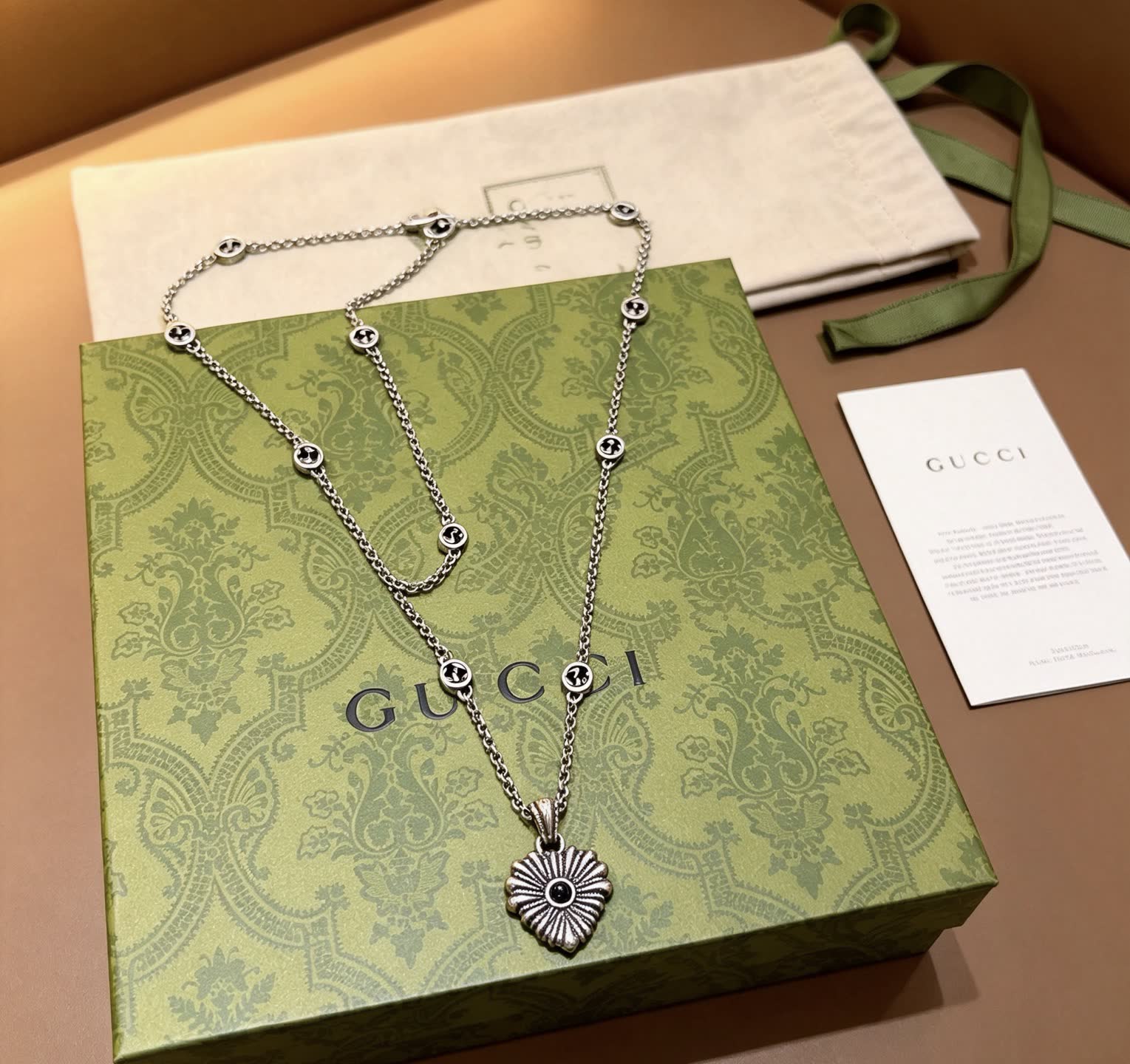Gucci Silver Chain with Flower Pendant