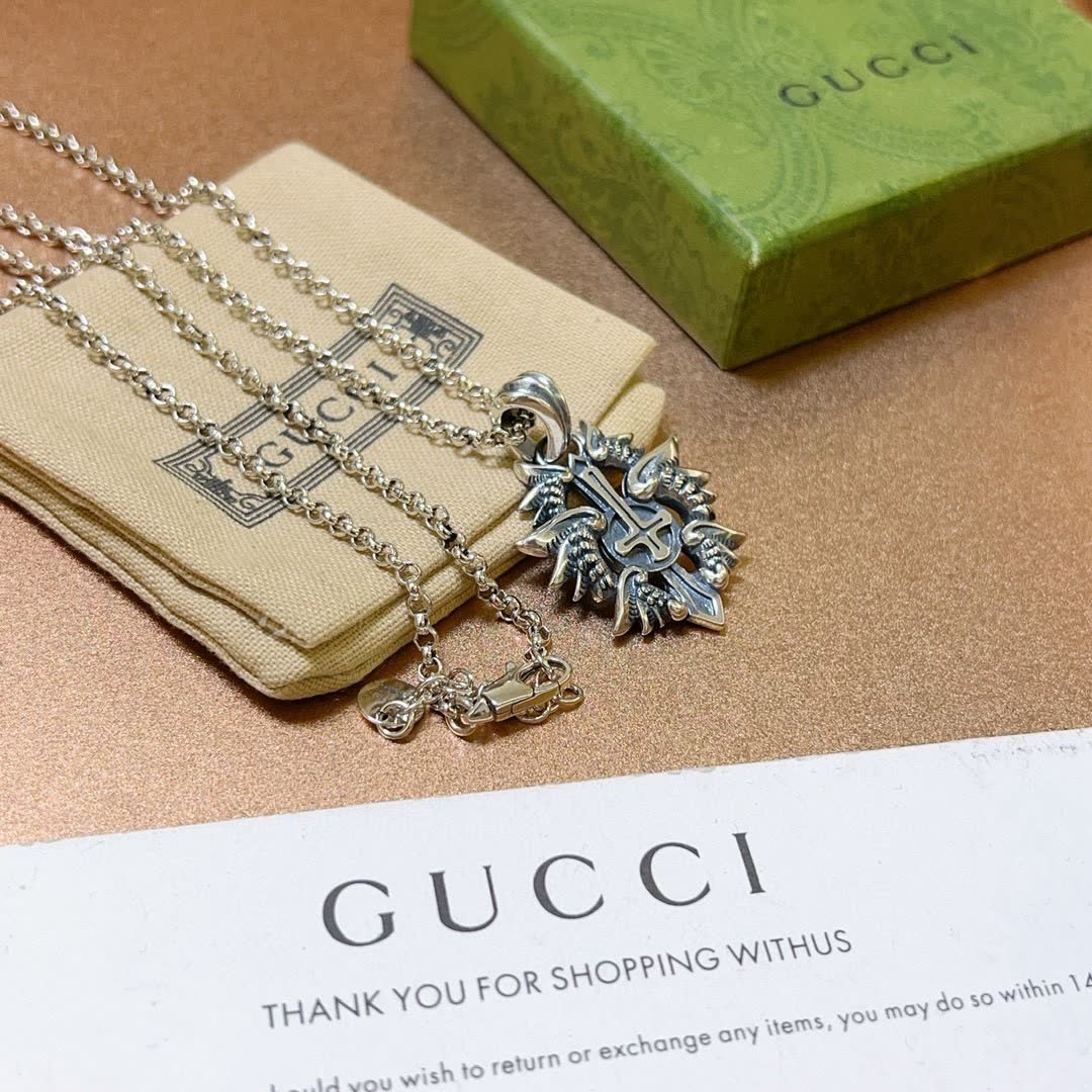 Gucci Silver Chain with Ornate Pendant