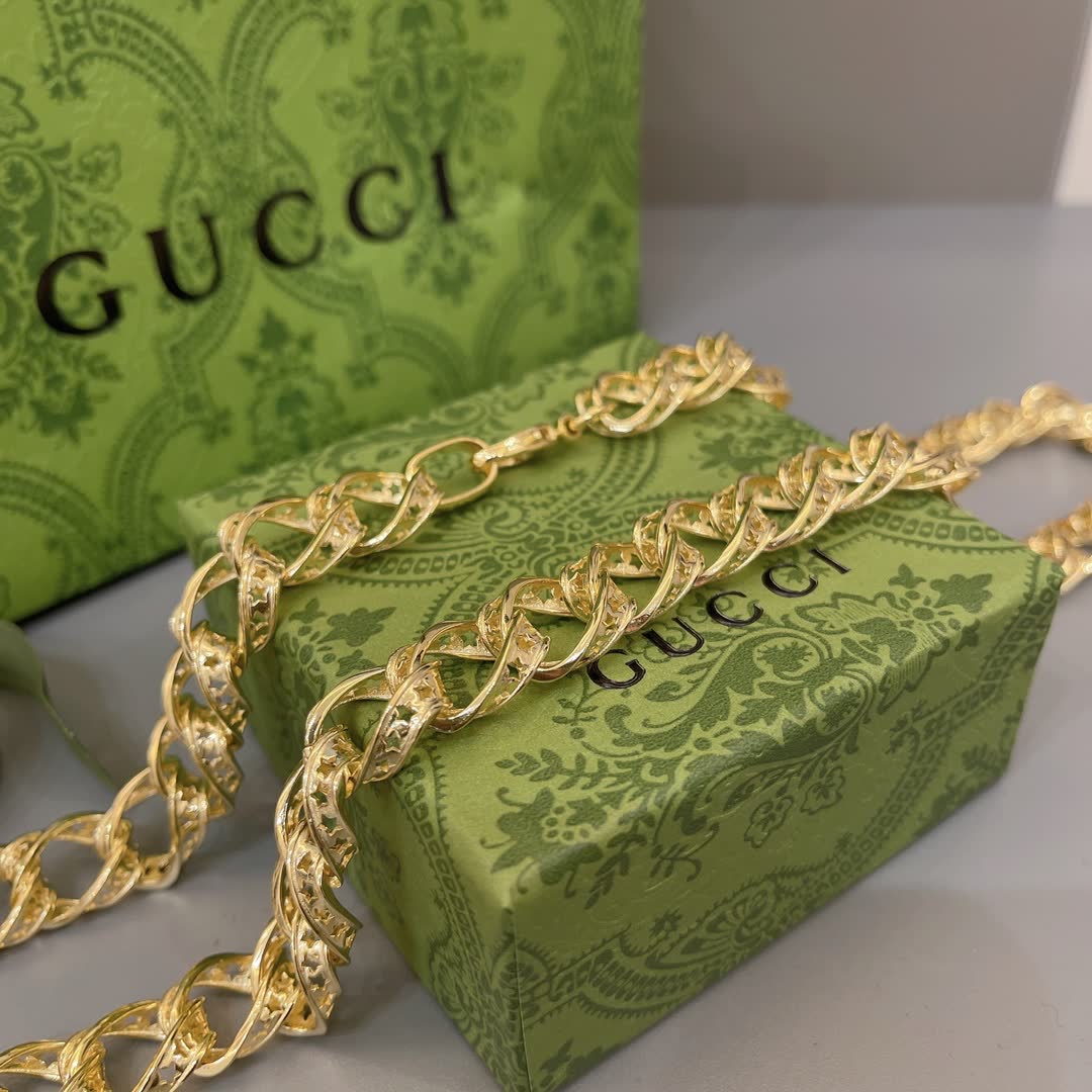Gucci Gold-Plated Chain Necklace