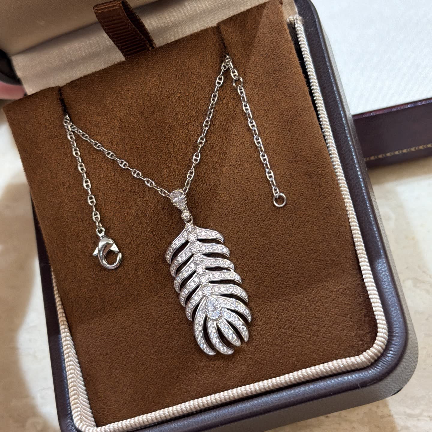 Elegant Silver Feather Diamond Pendant Necklace