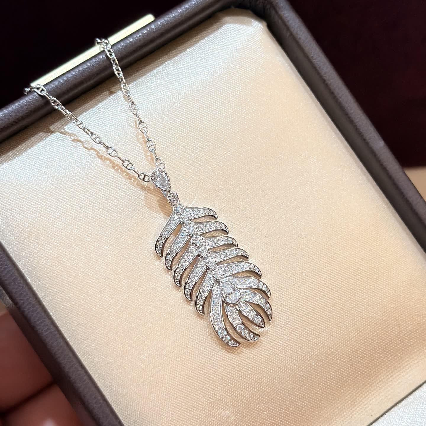 Elegant Silver Feather Diamond Pendant Necklace