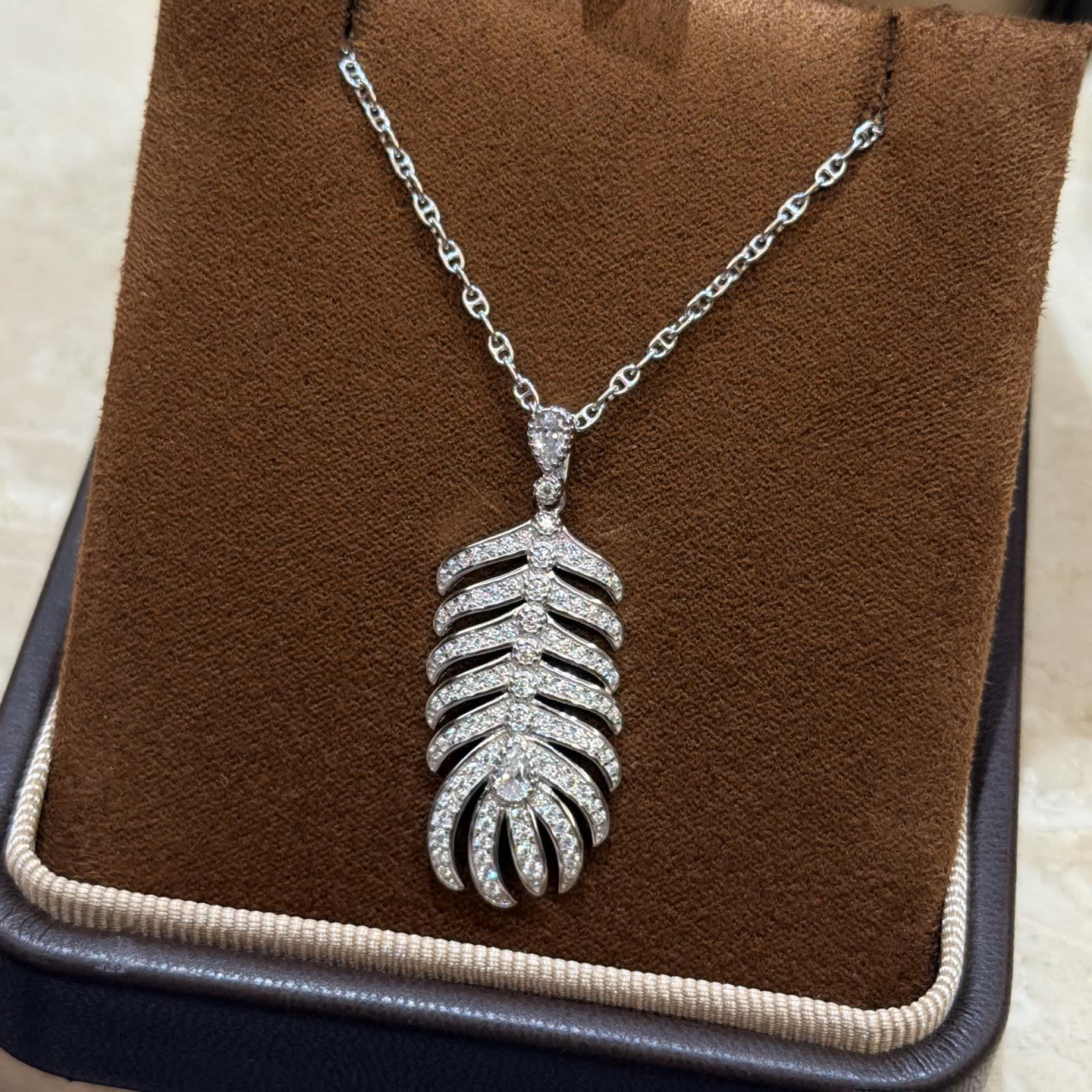 Elegant Silver Feather Diamond Pendant Necklace