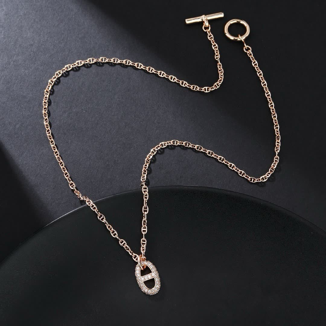 Hermes Hermès Equestrian Shield Diamond Necklace
