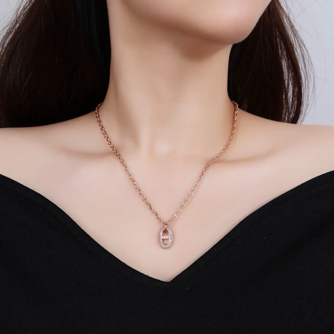 Hermes Hermès Equestrian Shield Diamond Necklace