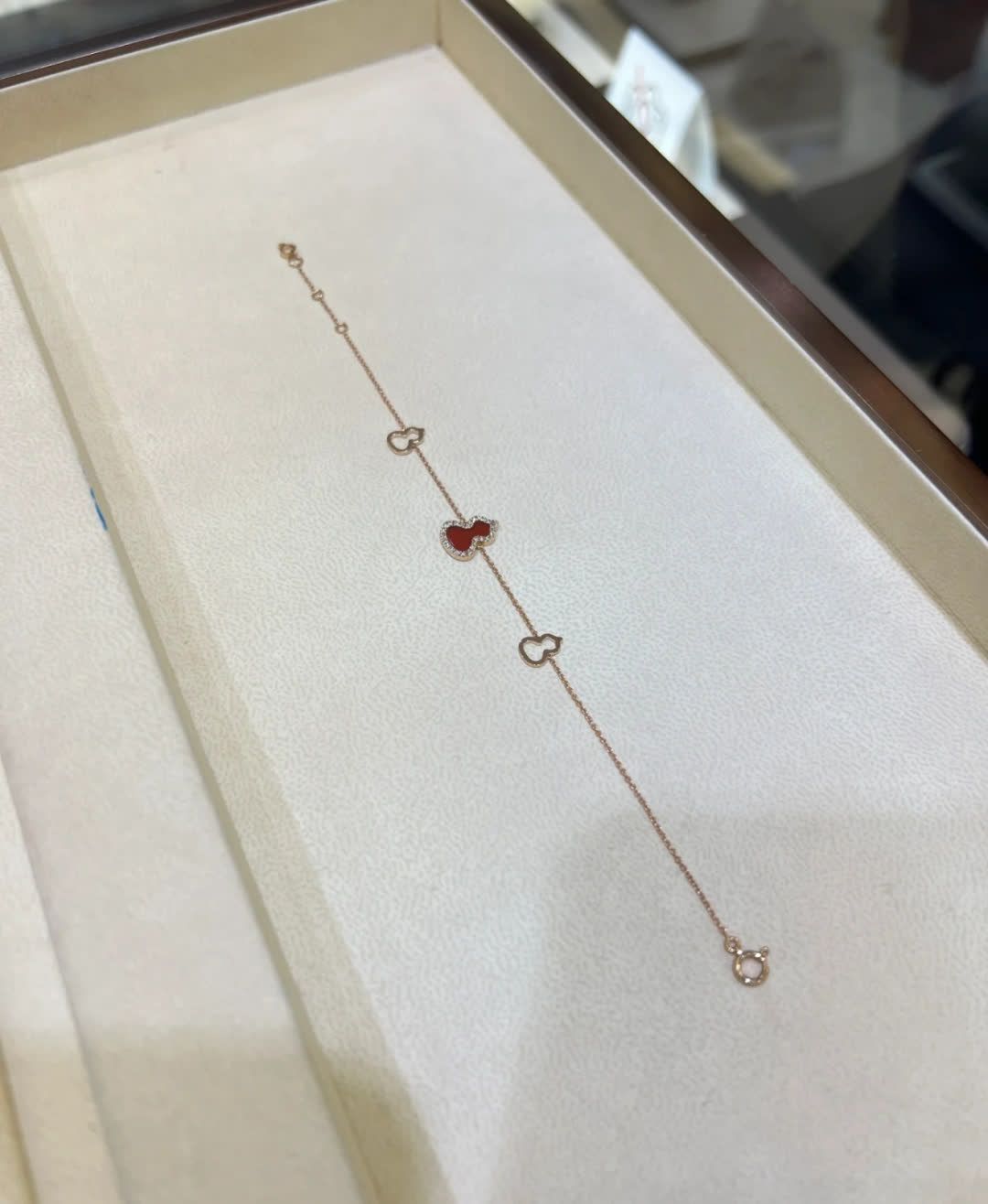 Qeelin Happy Diamonds Necklace
