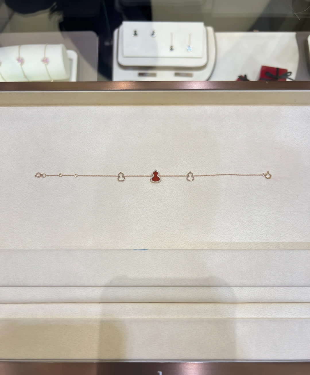 Qeelin Happy Diamonds Necklace