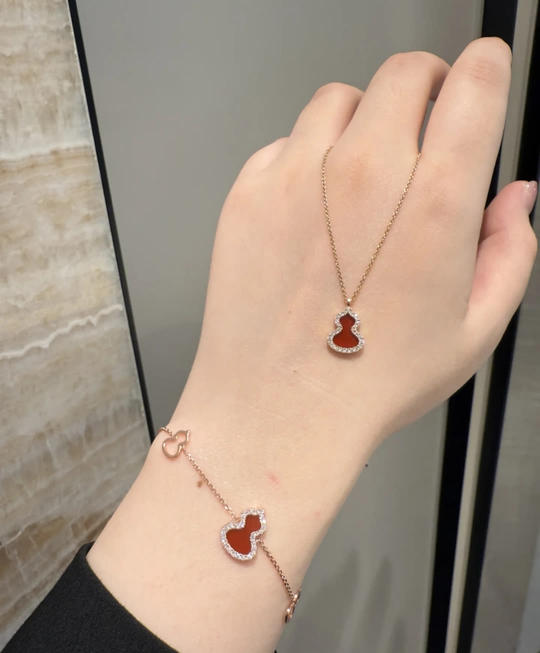 Qeelin Gold-Plated Red Gemstone Heart Pendant Necklace