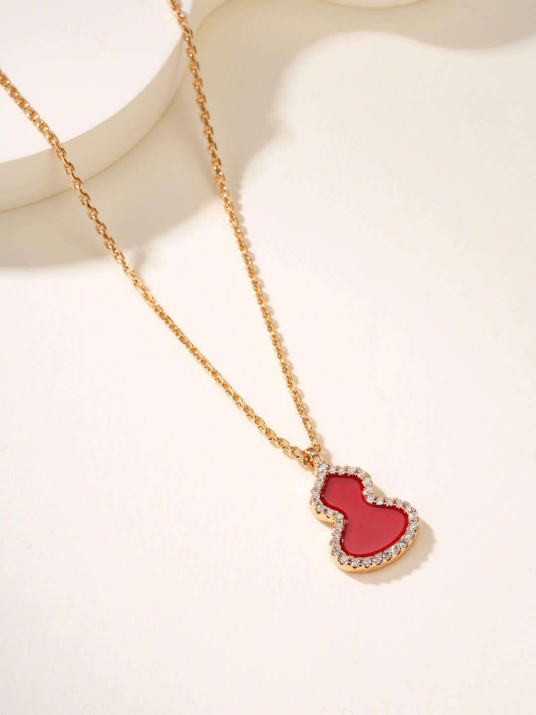 Qeelin Elegant Enamel and Diamond-Encrusted Pendant Necklace