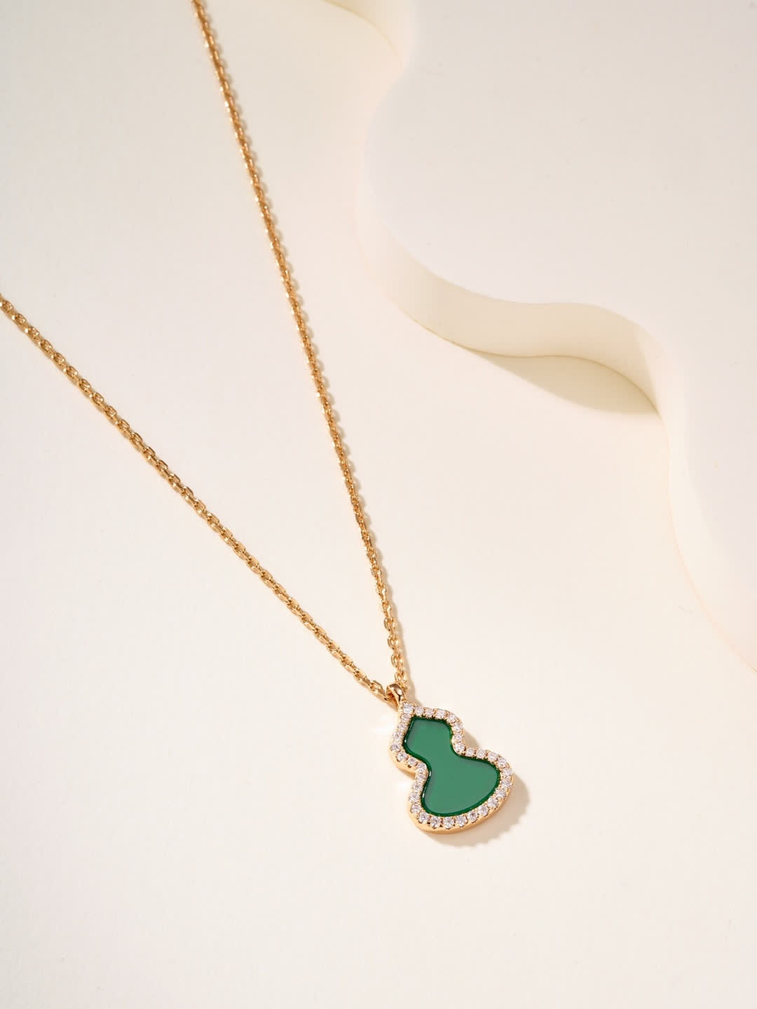 Qeelin Elegant Enamel and Diamond-Encrusted Pendant Necklace