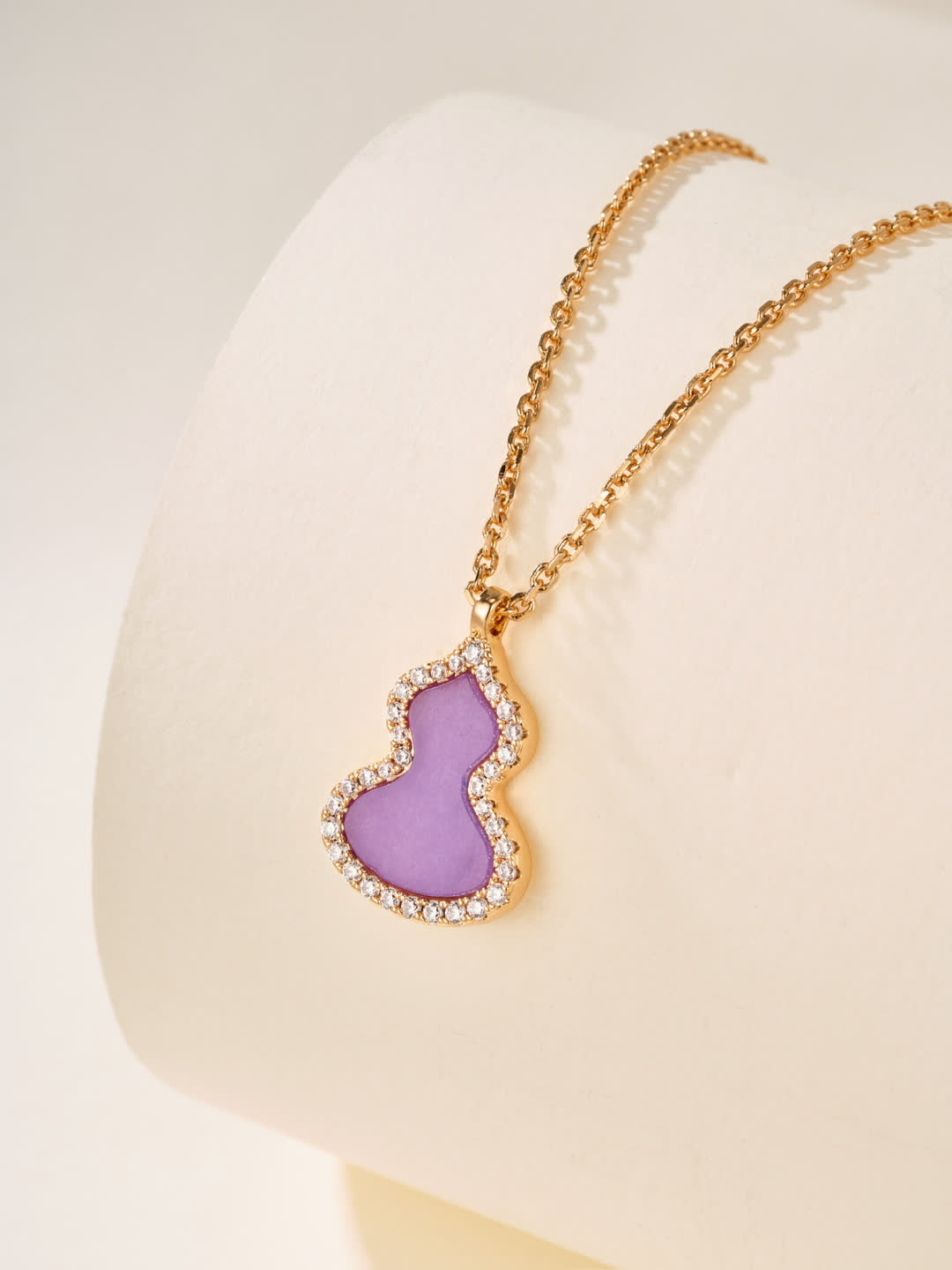 Qeelin Elegant Purple Enamel and Diamond Pendant Necklace